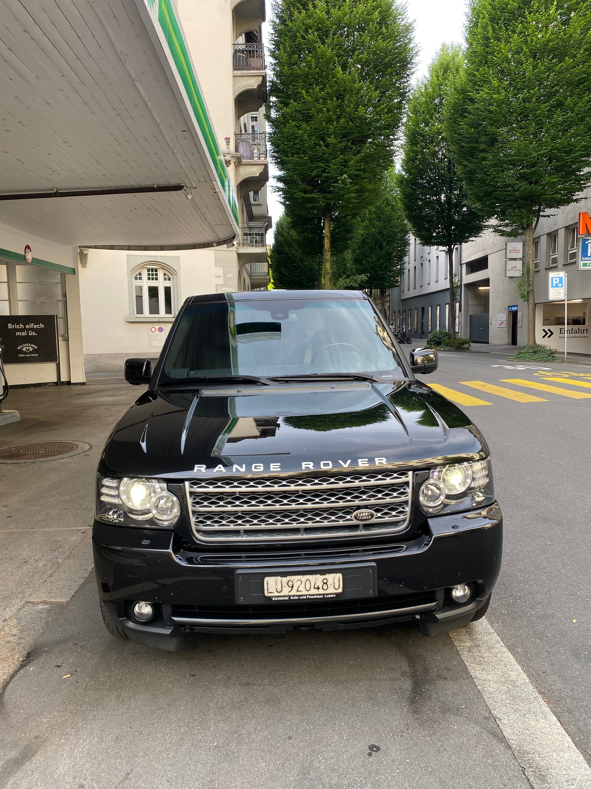 LAND ROVER Range Rover 4.4 TDV8 Vogue Automatic-image-1