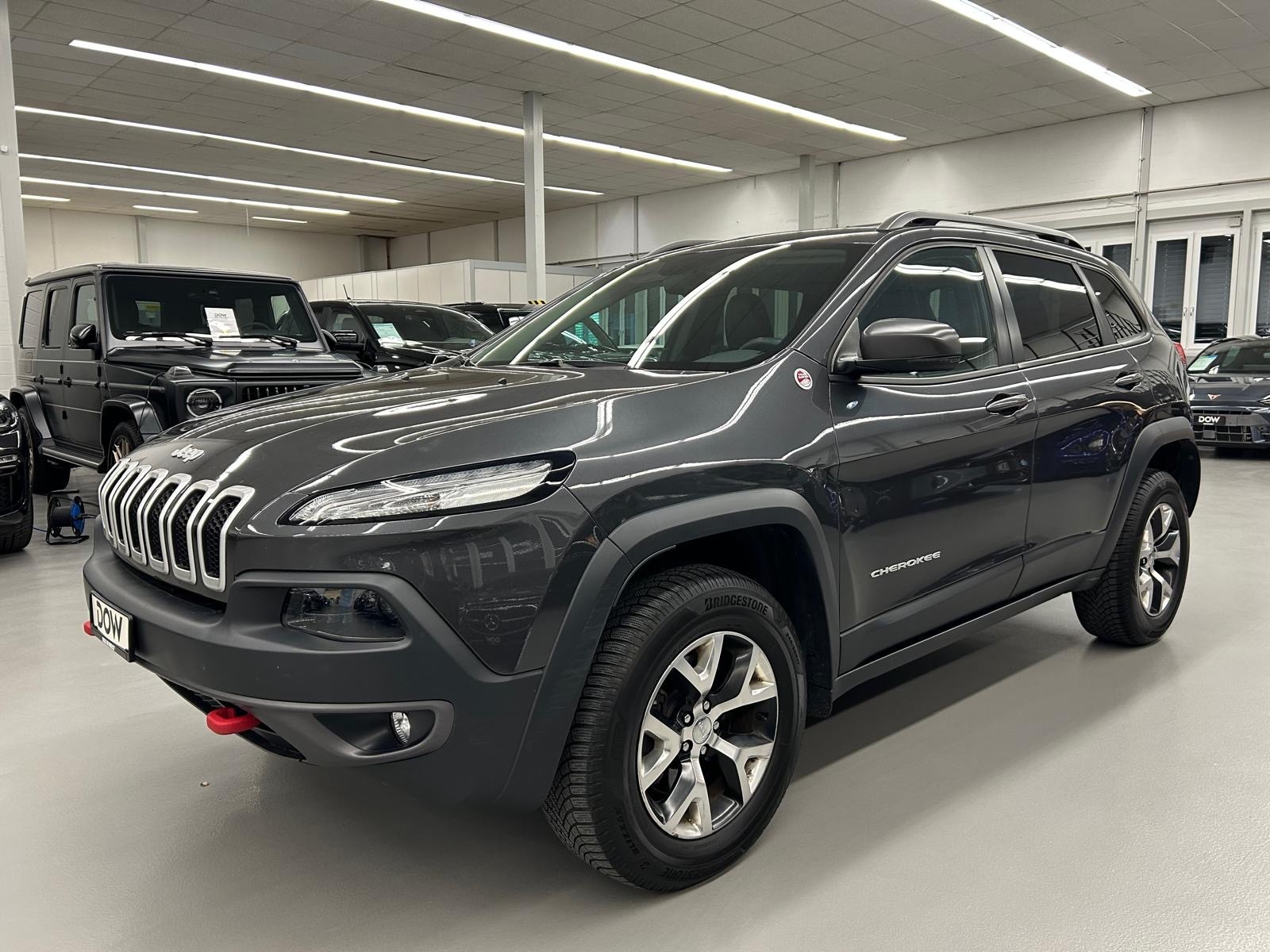 JEEP Cherokee 2.4 Trailhawk AWD-showroom-element-2