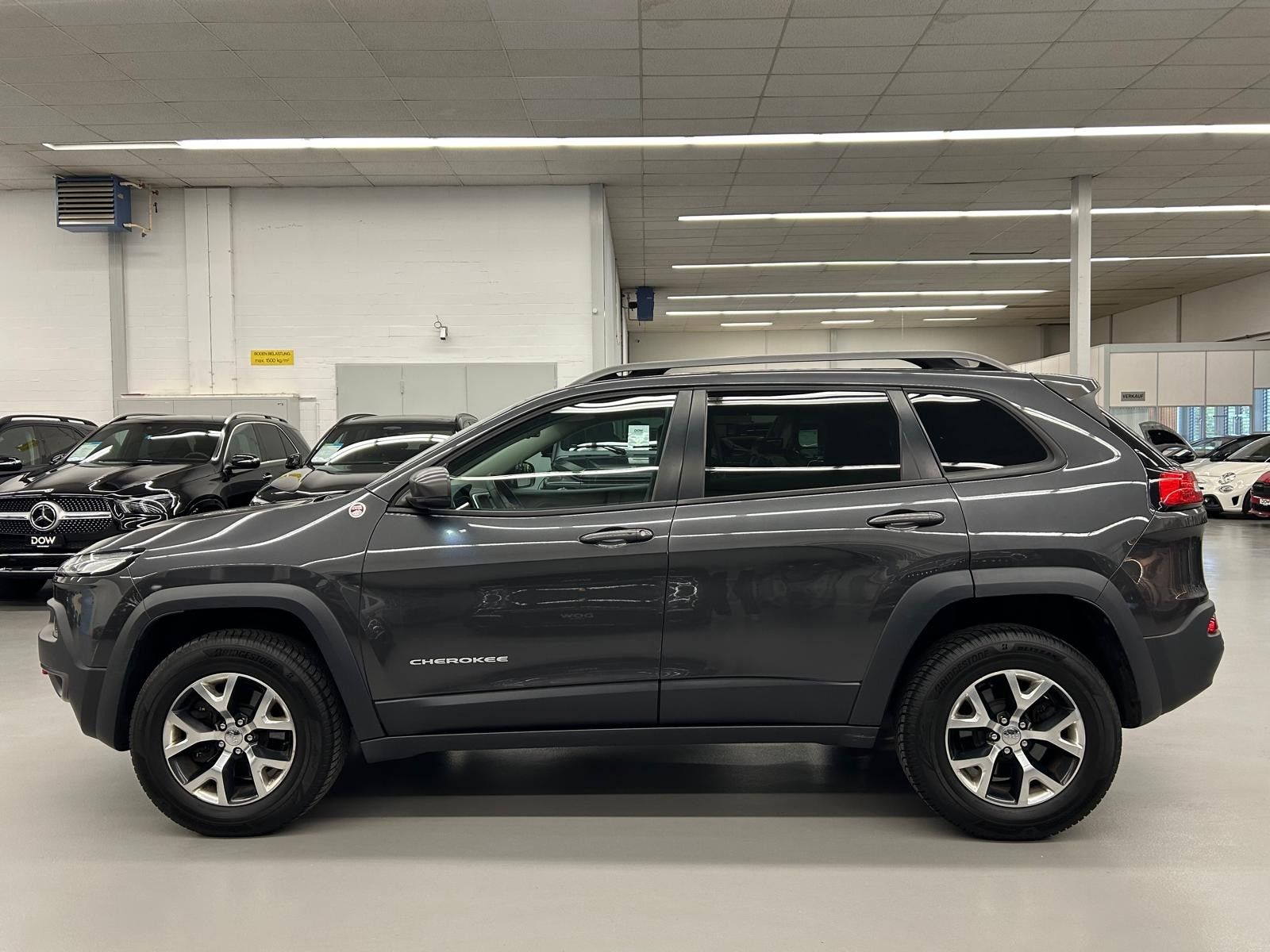 JEEP Cherokee 2.4 Trailhawk AWD-image-4