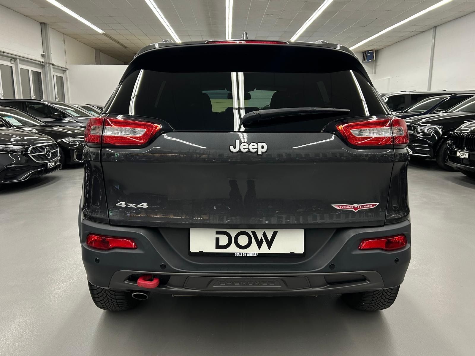 JEEP Cherokee 2.4 Trailhawk AWD-image-8