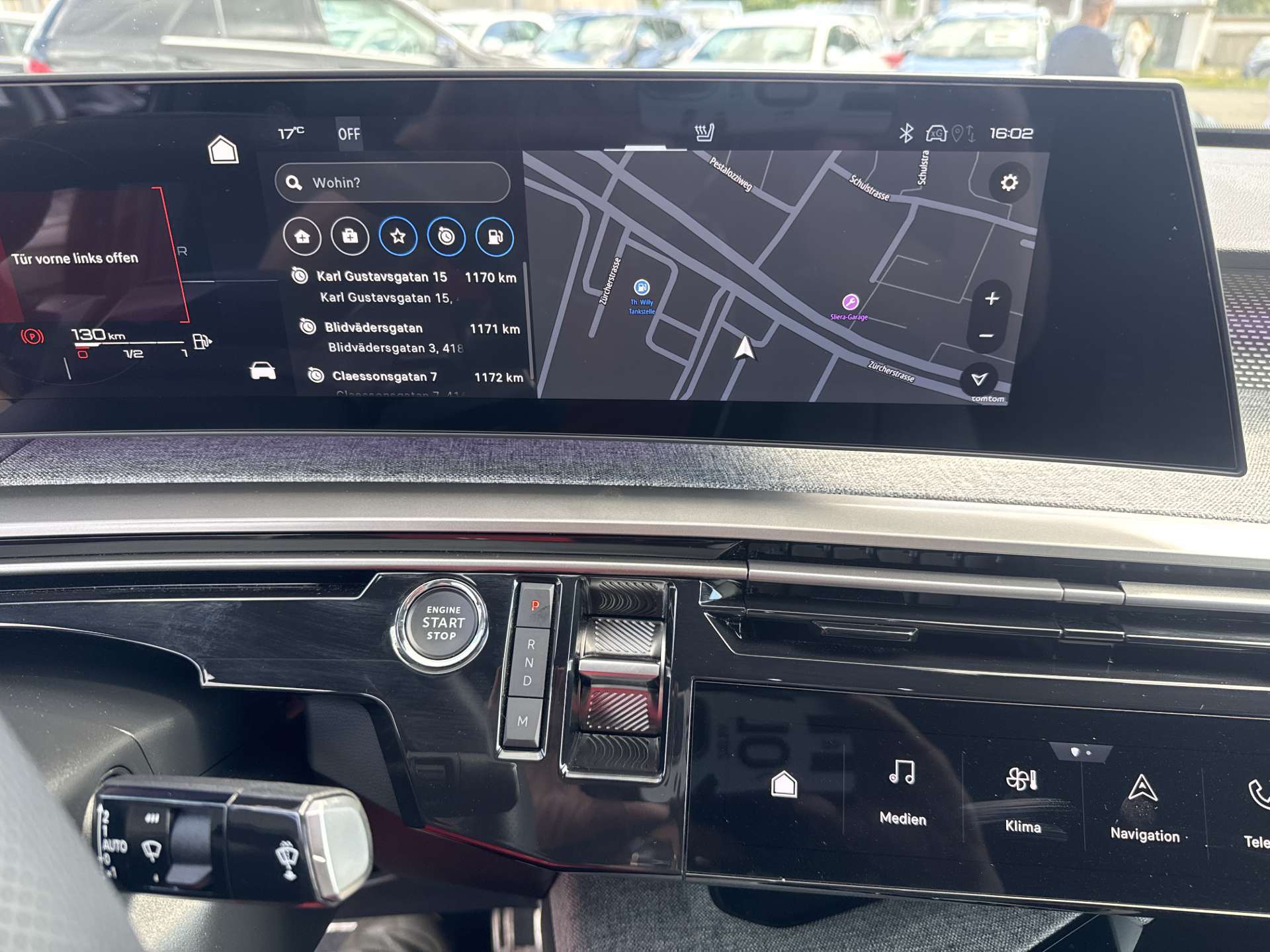 PEUGEOT 3008 145 GT Hybrid e-DCS-Automat-image-1
