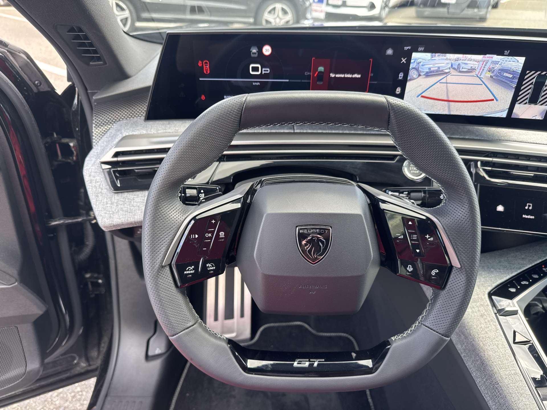 PEUGEOT 3008 145 GT Hybrid e-DCS-Automat-image-15