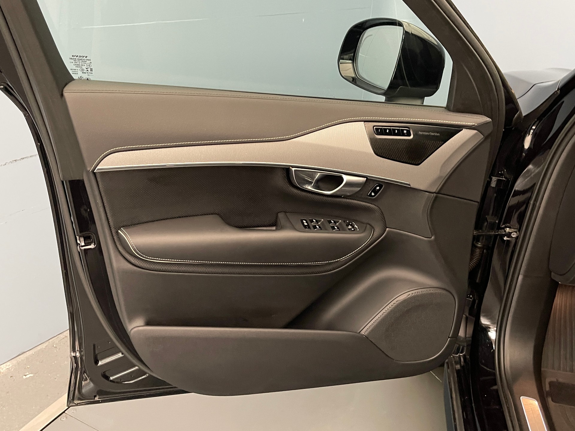 VOLVO XC90 2.0 T8 TE R-Design 7P. eAWD-image-10