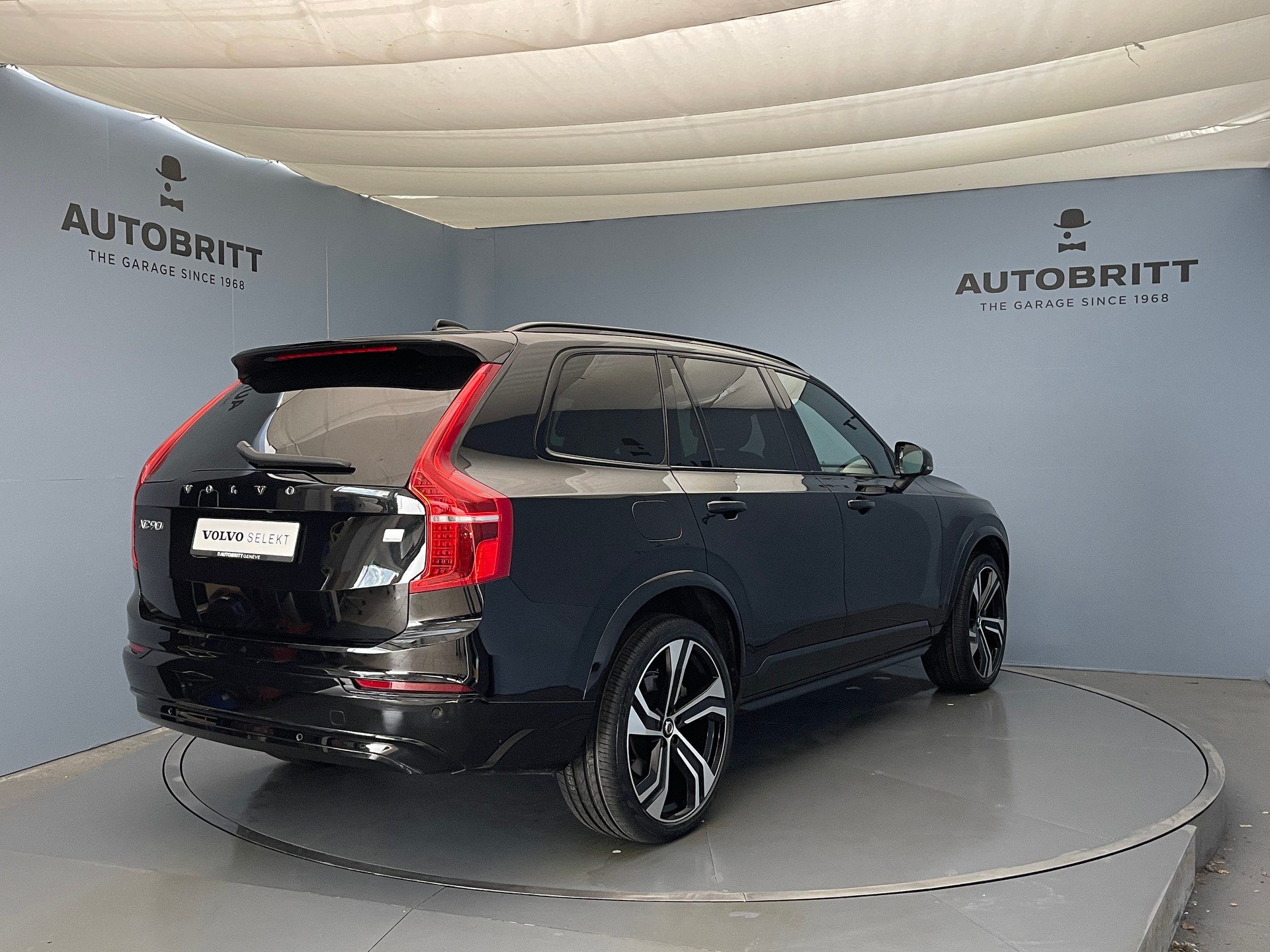 VOLVO XC90 2.0 T8 TE R-Design 7P. eAWD-image-3