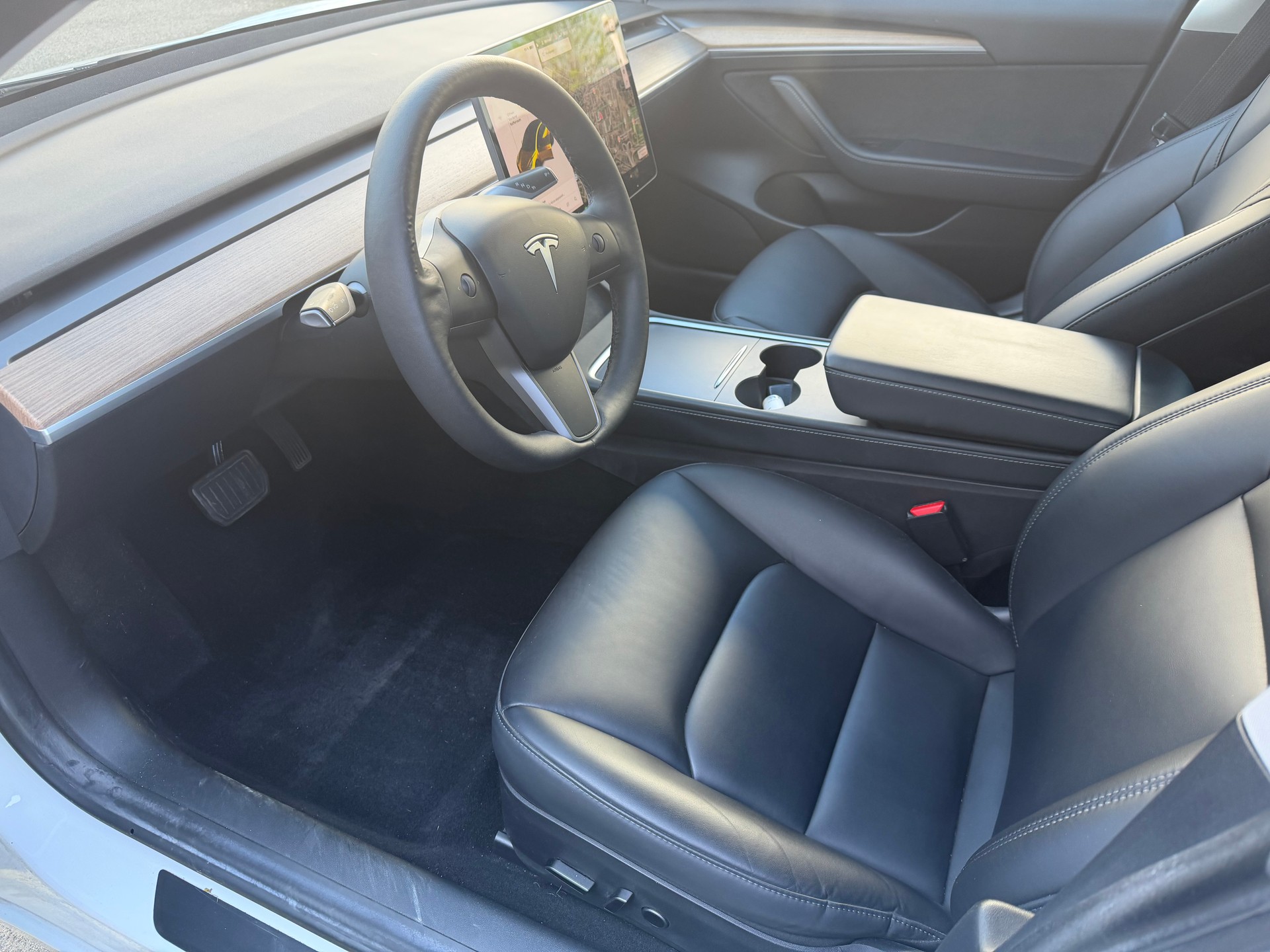 TESLA Long Range AWD Dual Motor-image-4