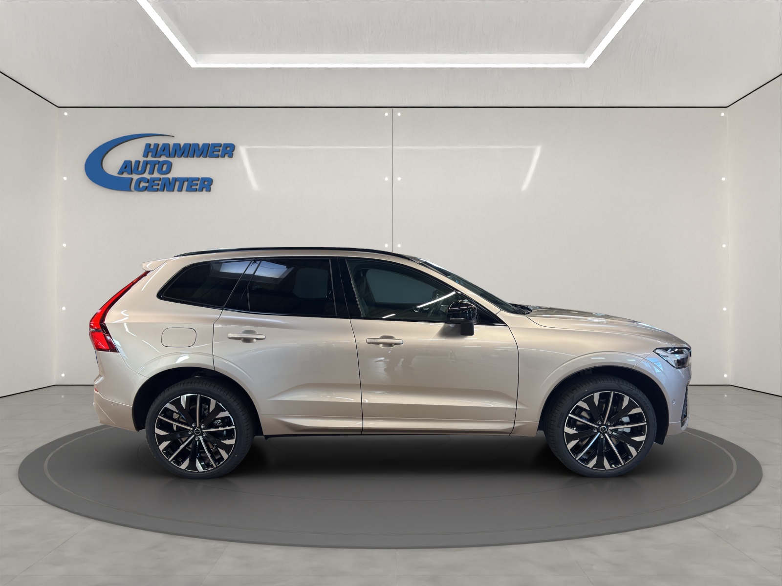 VOLVO XC60 2.0 T6 TE Ultra Dark eAWD-image-5