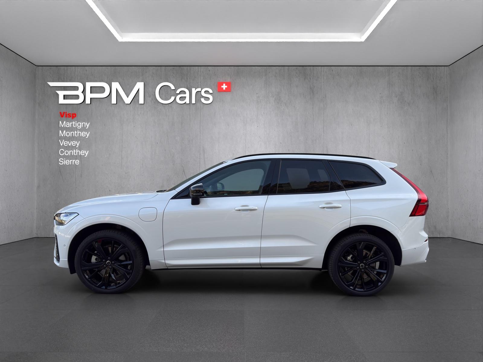 VOLVO XC60 T8 eAWD PluginHybrid Black Edition Geartronic-image-1