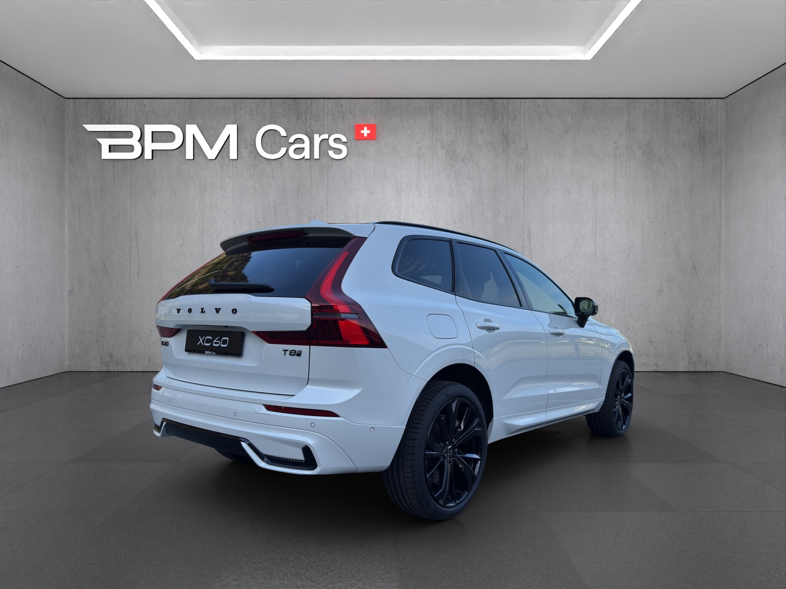 VOLVO XC60 T8 eAWD PluginHybrid Black Edition Geartronic-image-4