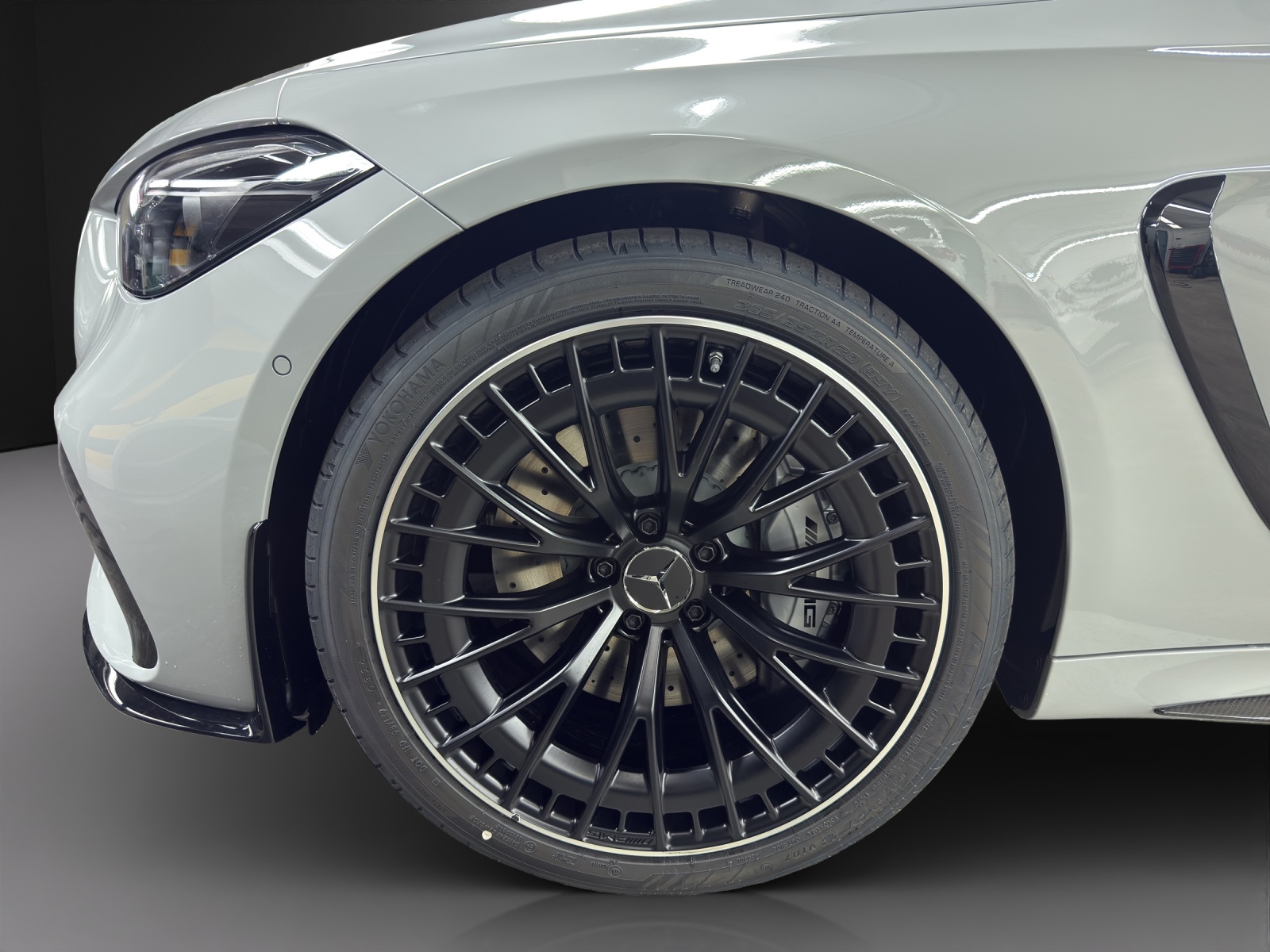 MERCEDES-BENZ CLE 53 4MATIC+ Cabriolet-image-7