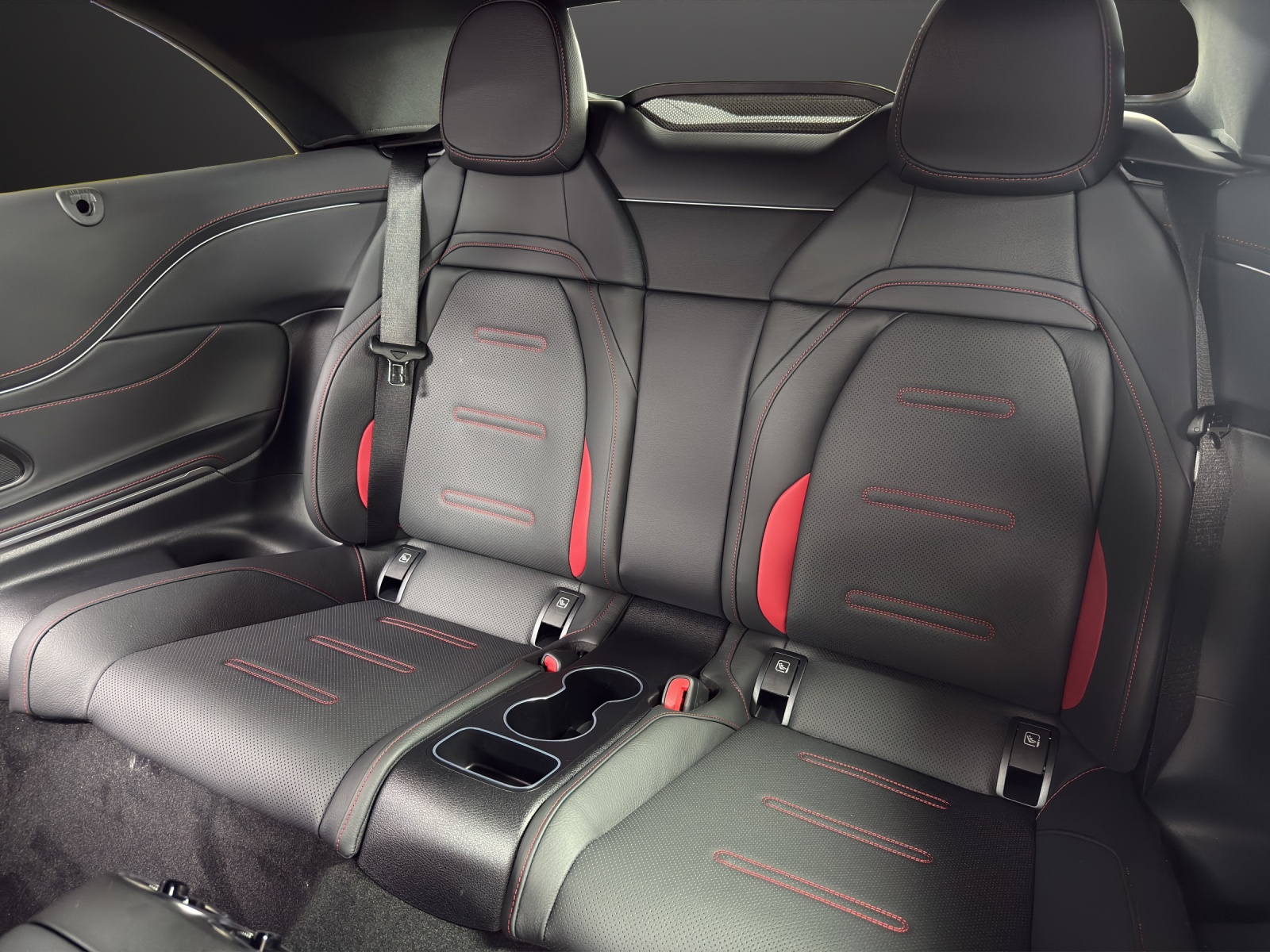MERCEDES-BENZ CLE 53 4MATIC+ Cabriolet-image-14