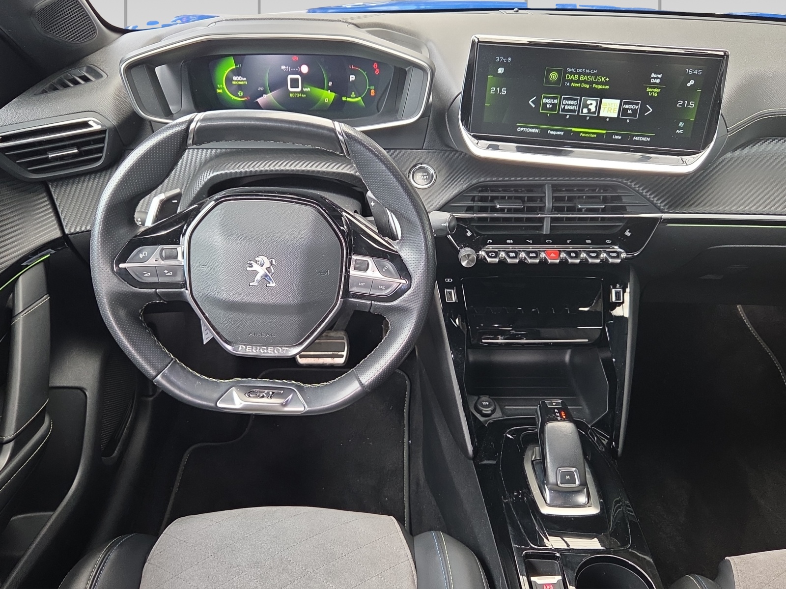 PEUGEOT 208 1.2 PureTech GT Pack EAT8-image-9