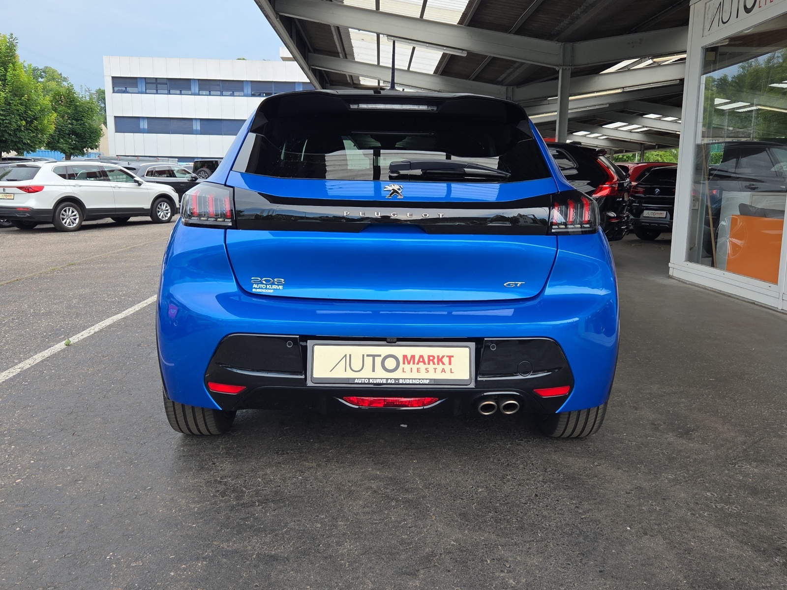 PEUGEOT 208 1.2 PureTech GT Pack EAT8-image-13