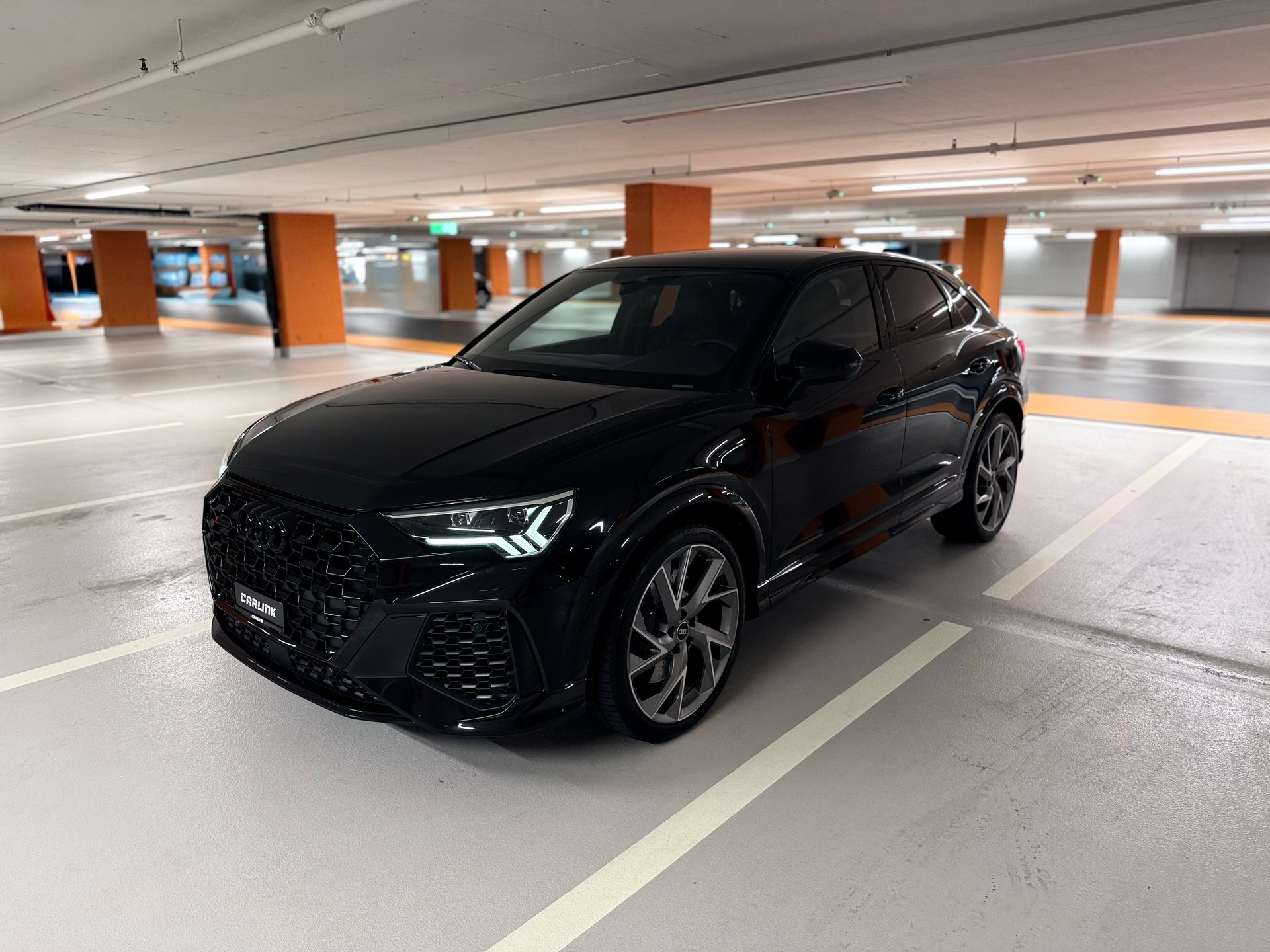 AUDI RS Q3 Sportback quattro S tronic-image-3
