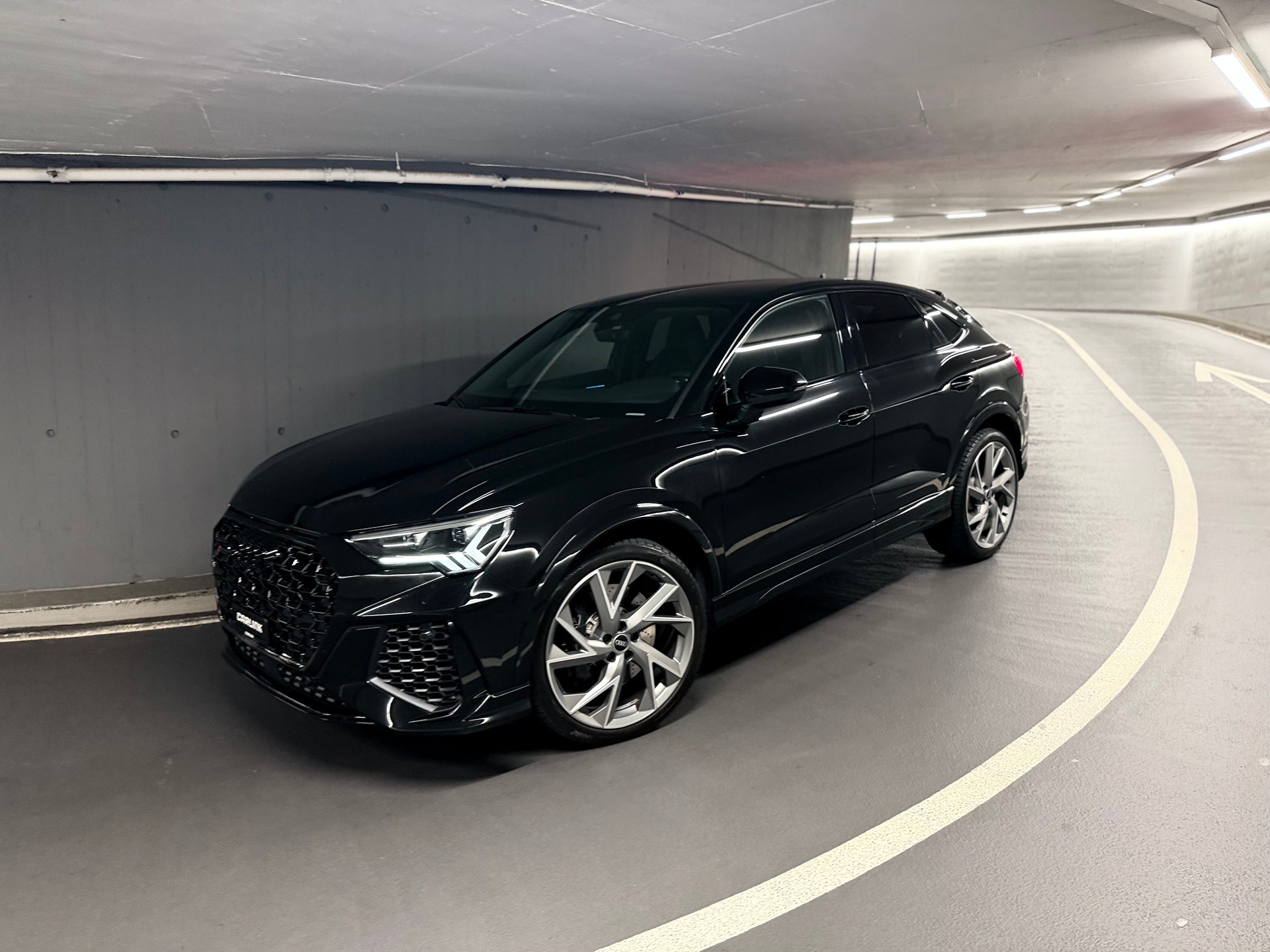 AUDI RS Q3 Sportback quattro S tronic-image-0