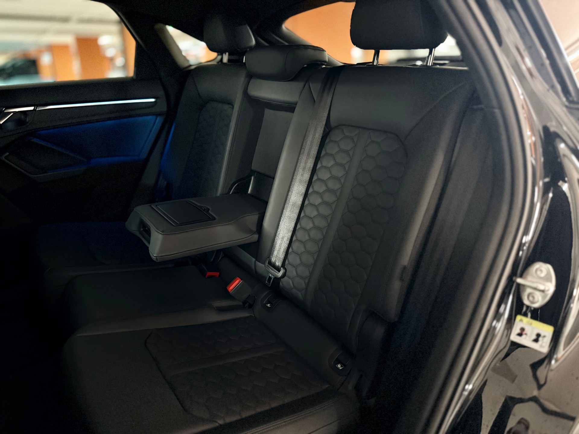 AUDI RS Q3 Sportback quattro S tronic-image-20