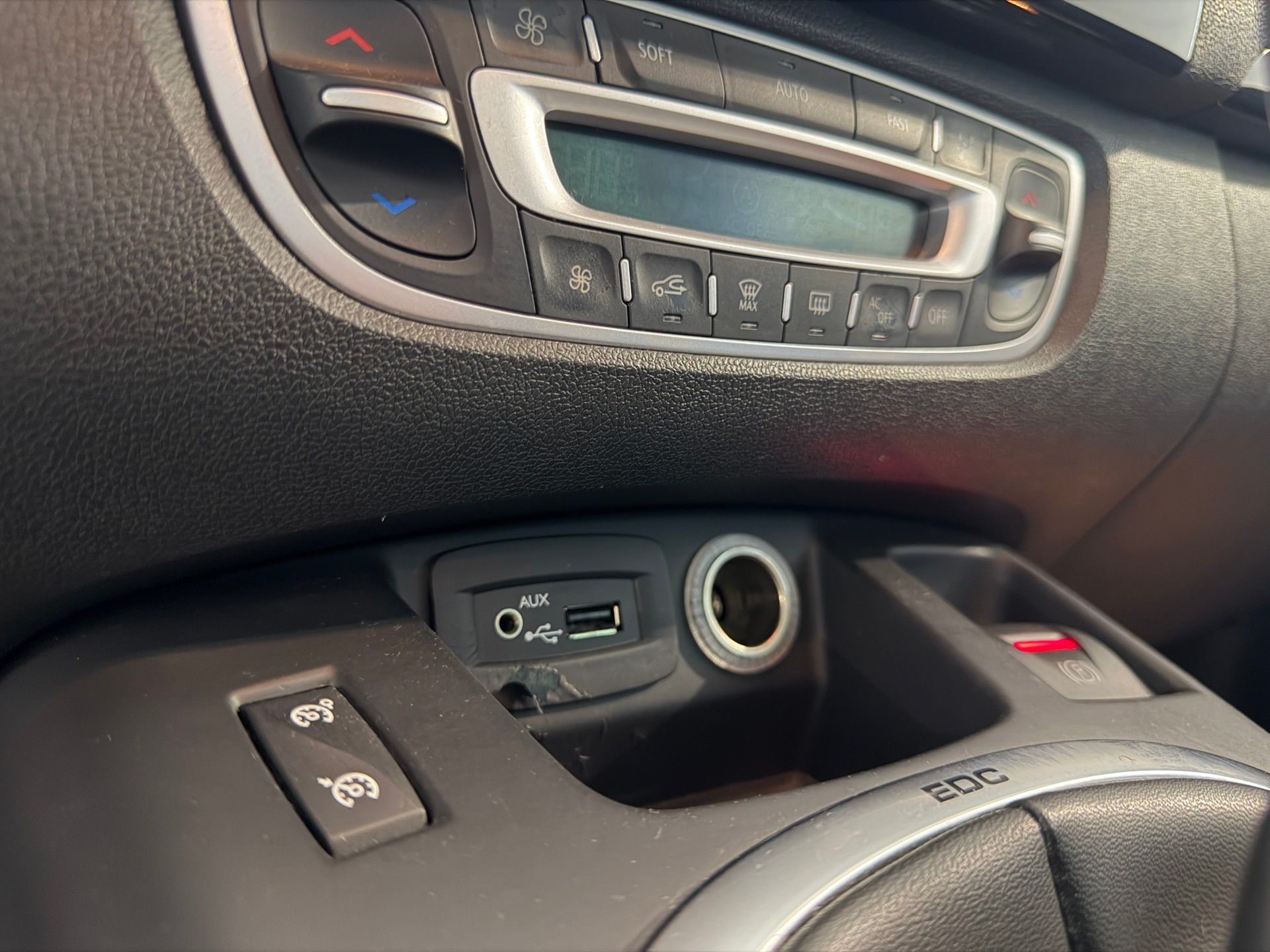 RENAULT Grand Scénic 1.5 dCi Bose EDC-image-12