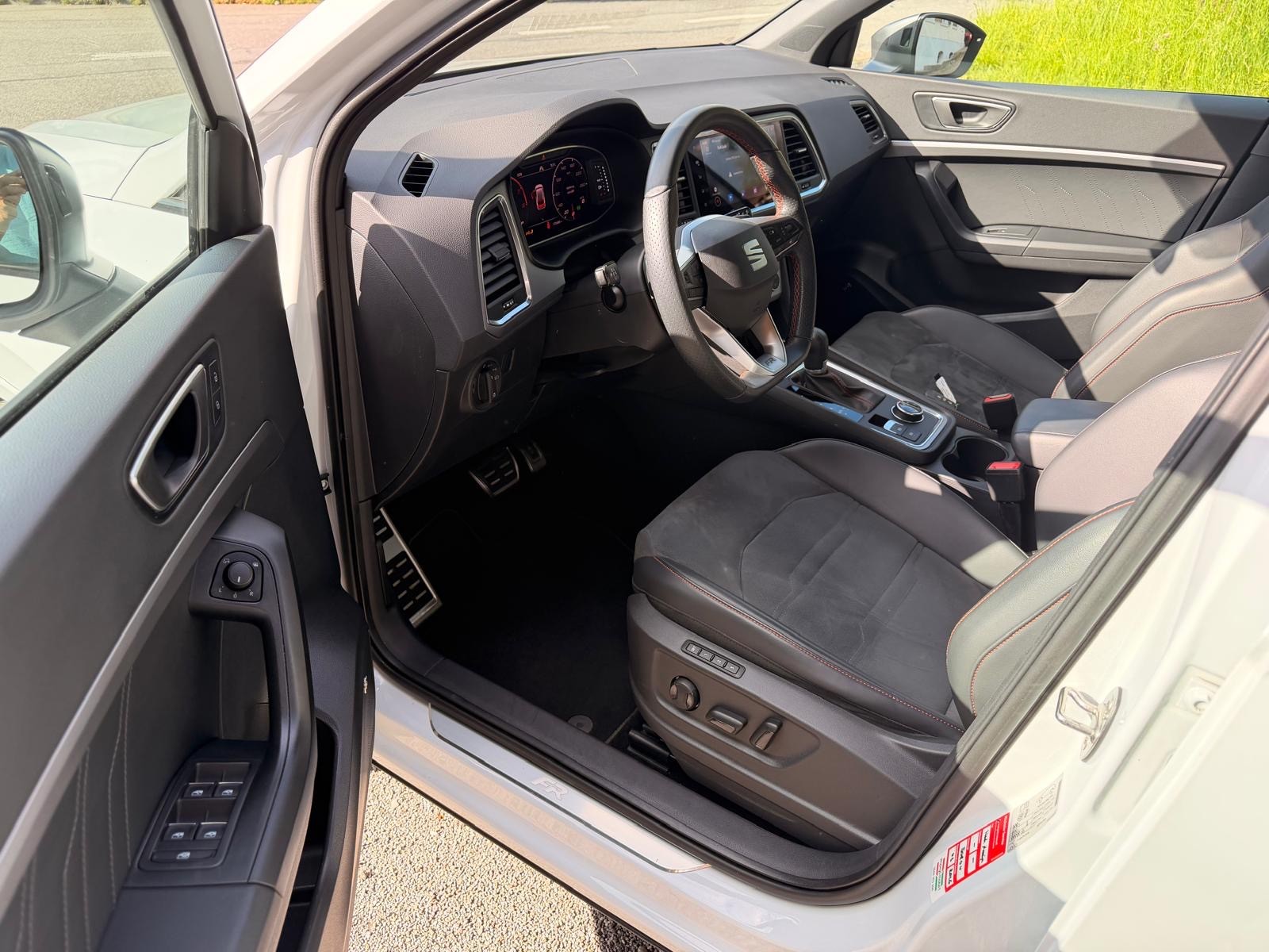 SEAT Ateca 2.0 TSI FR 4Drive DSG-image-8