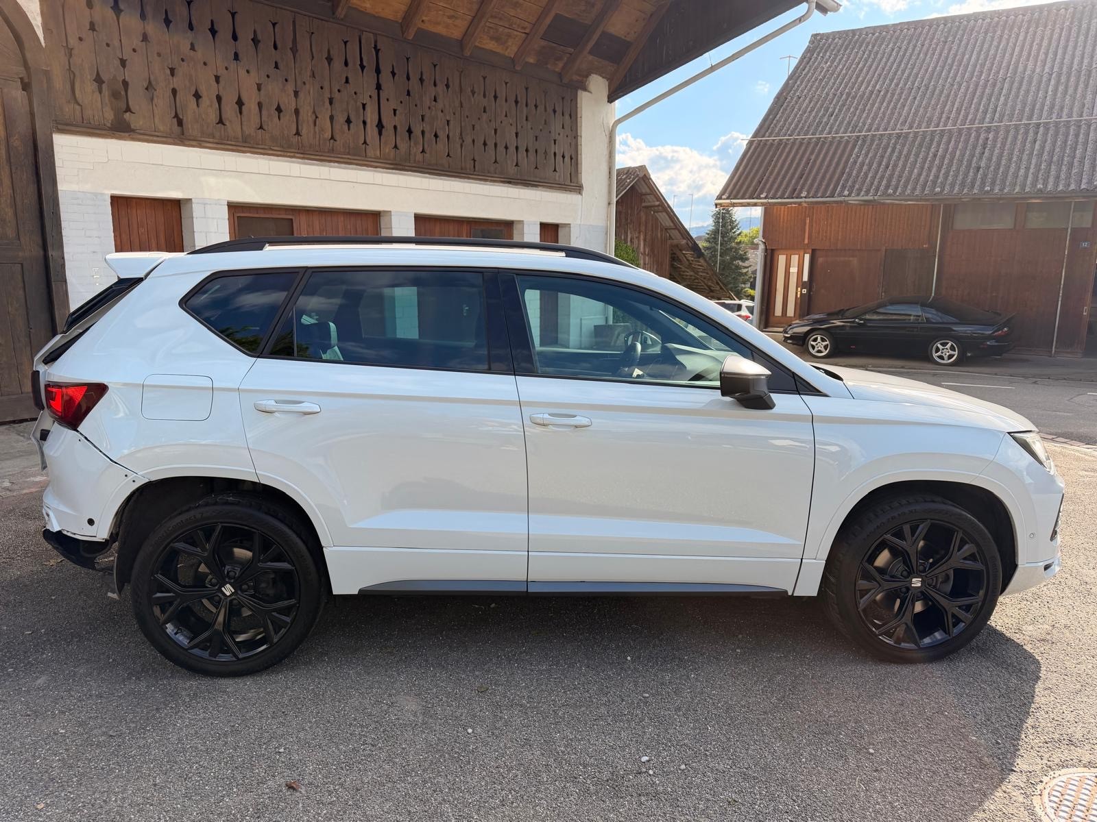 SEAT Ateca 2.0 TSI FR 4Drive DSG-image-1