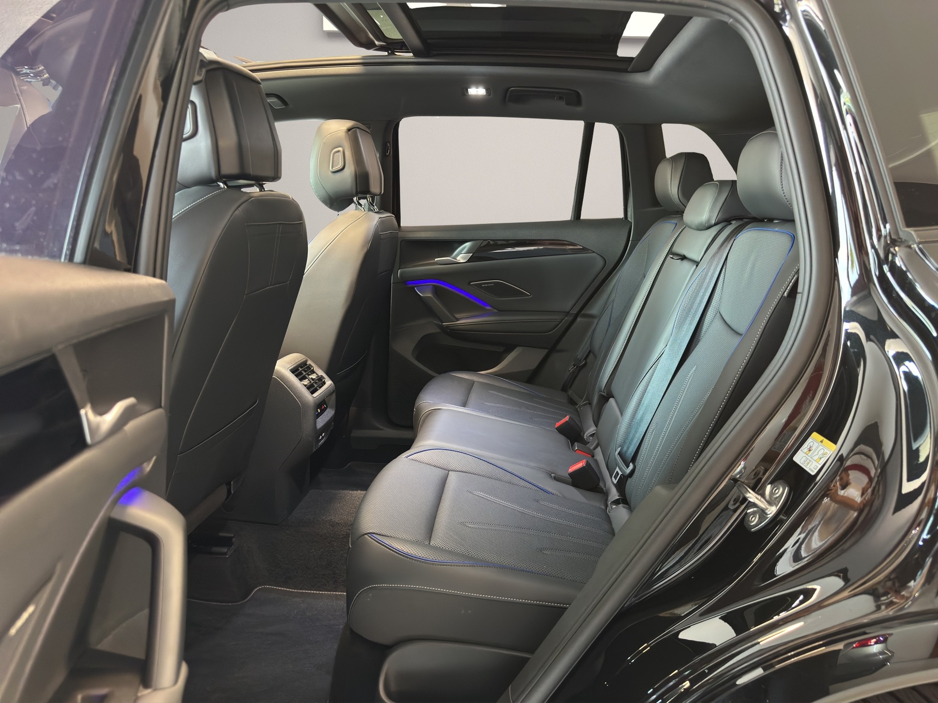 VW Tiguan 1.5 TSI evo2 mHEV R-Line DSG-image-9