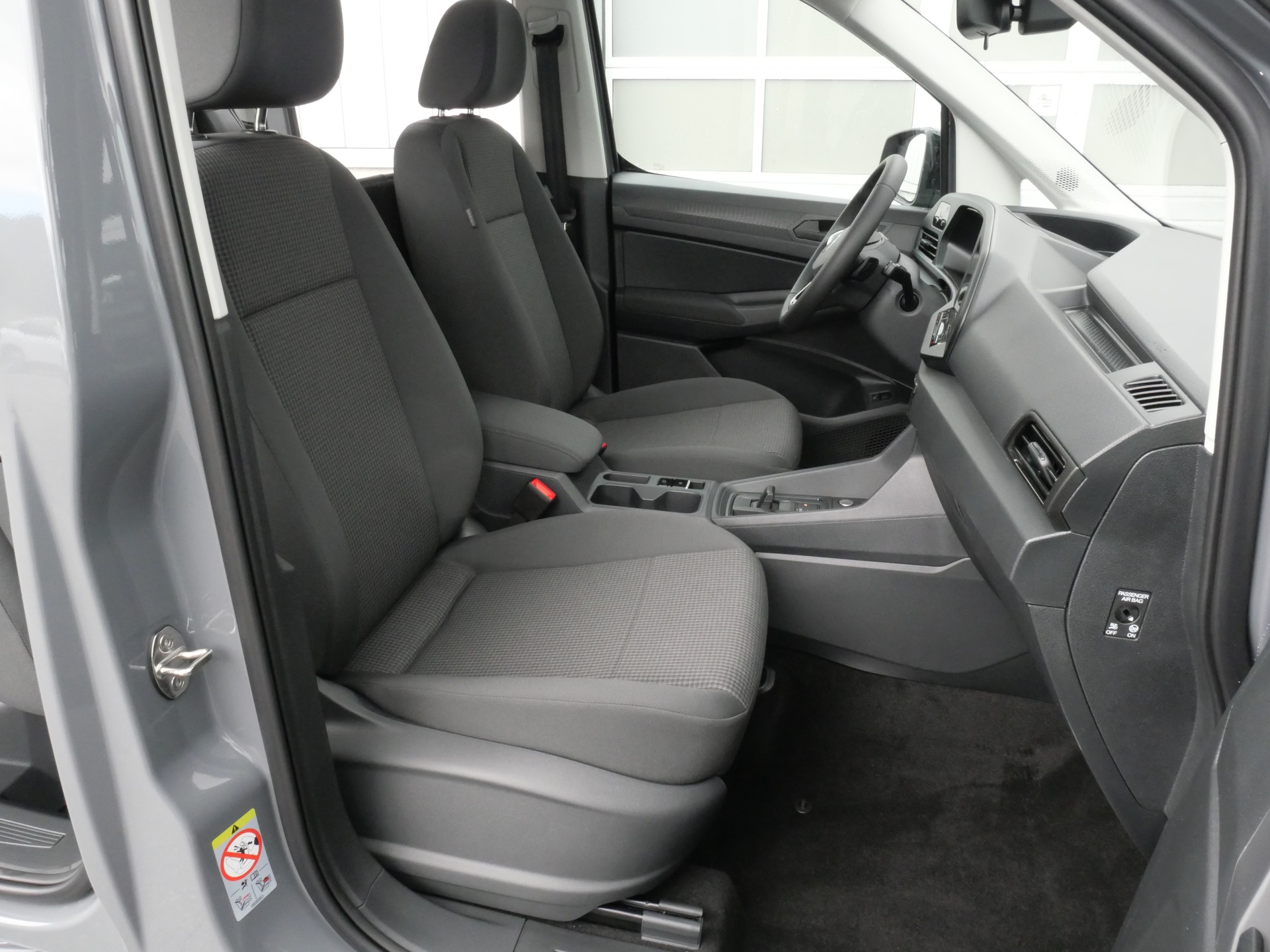 VW Caddy 1.5 TSI Plug in Hybrid DSG *5 Jahre Garantie*-image-13