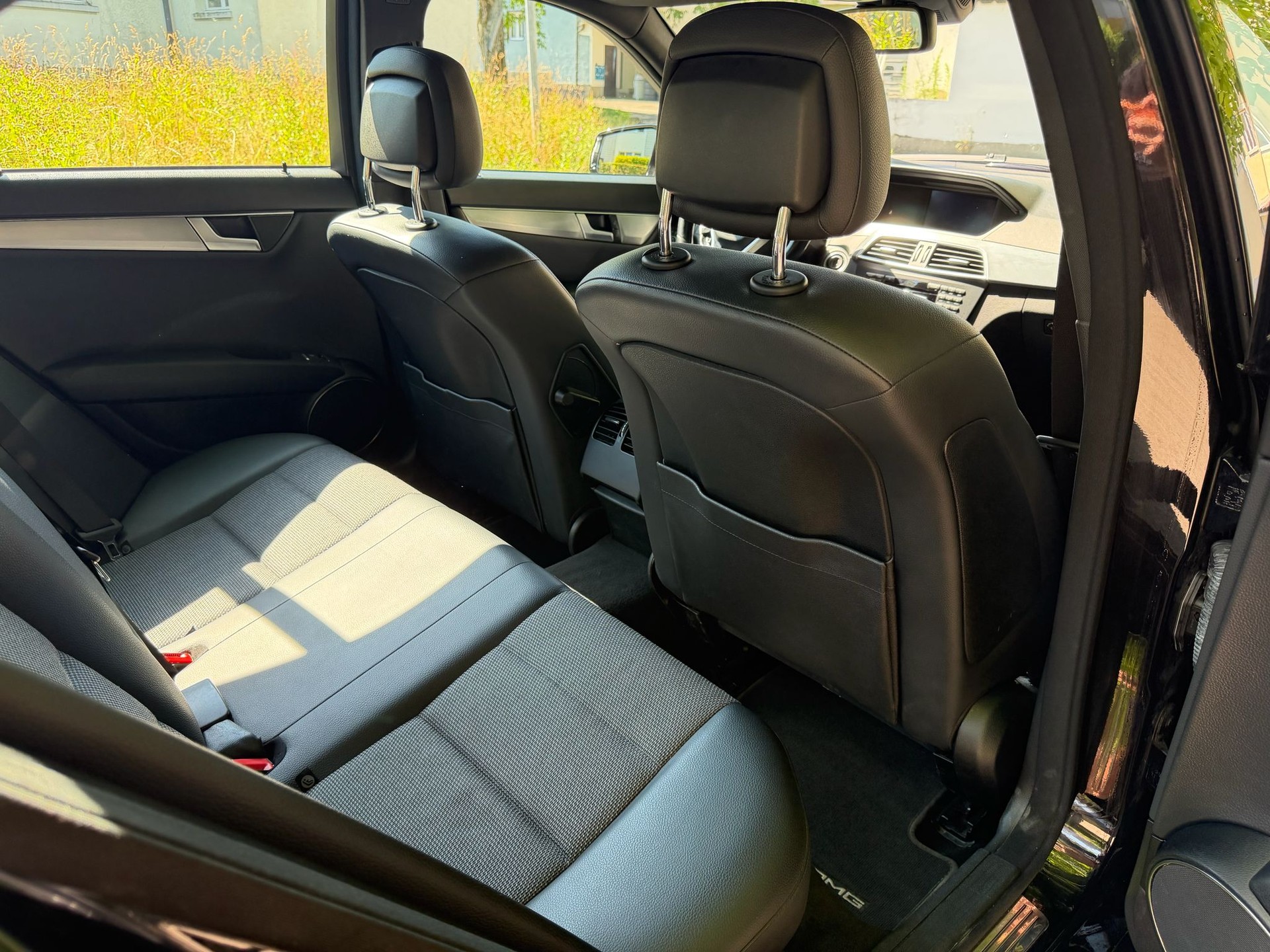 MERCEDES-BENZ C 250 CDI BlueEff. Avantgarde 4Matic 7G-Tronic-image-5