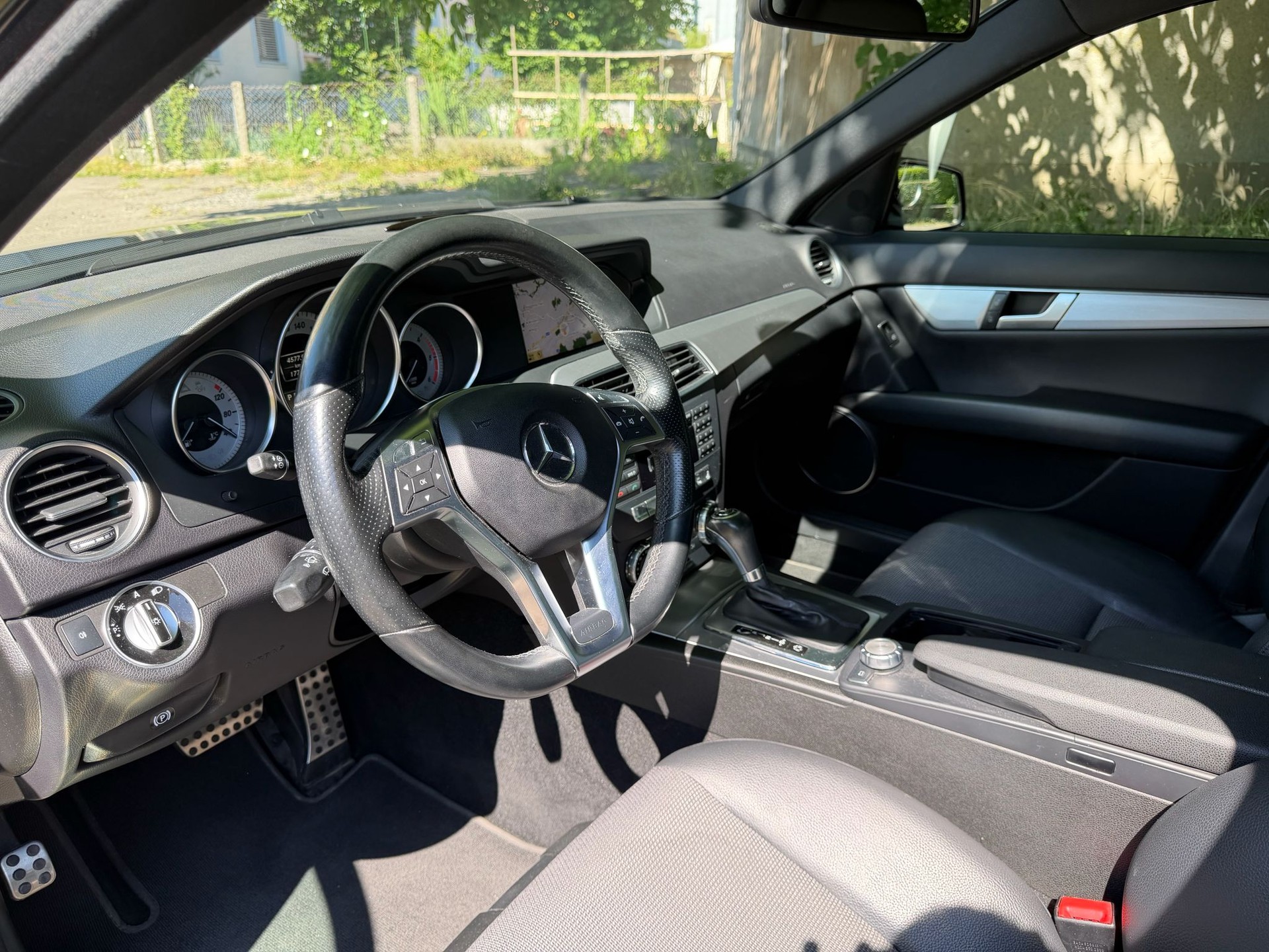 MERCEDES-BENZ C 250 CDI BlueEff. Avantgarde 4Matic 7G-Tronic-image-14