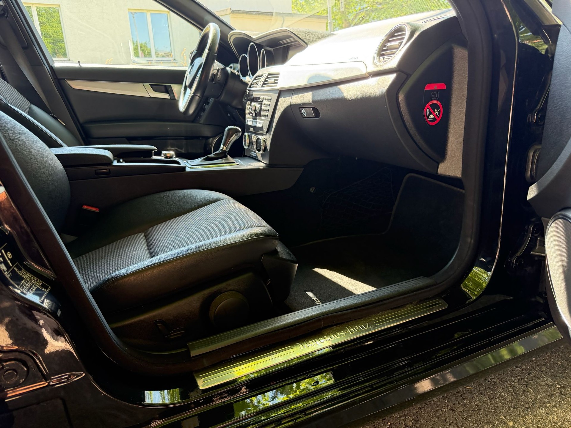 MERCEDES-BENZ C 250 CDI BlueEff. Avantgarde 4Matic 7G-Tronic-image-2