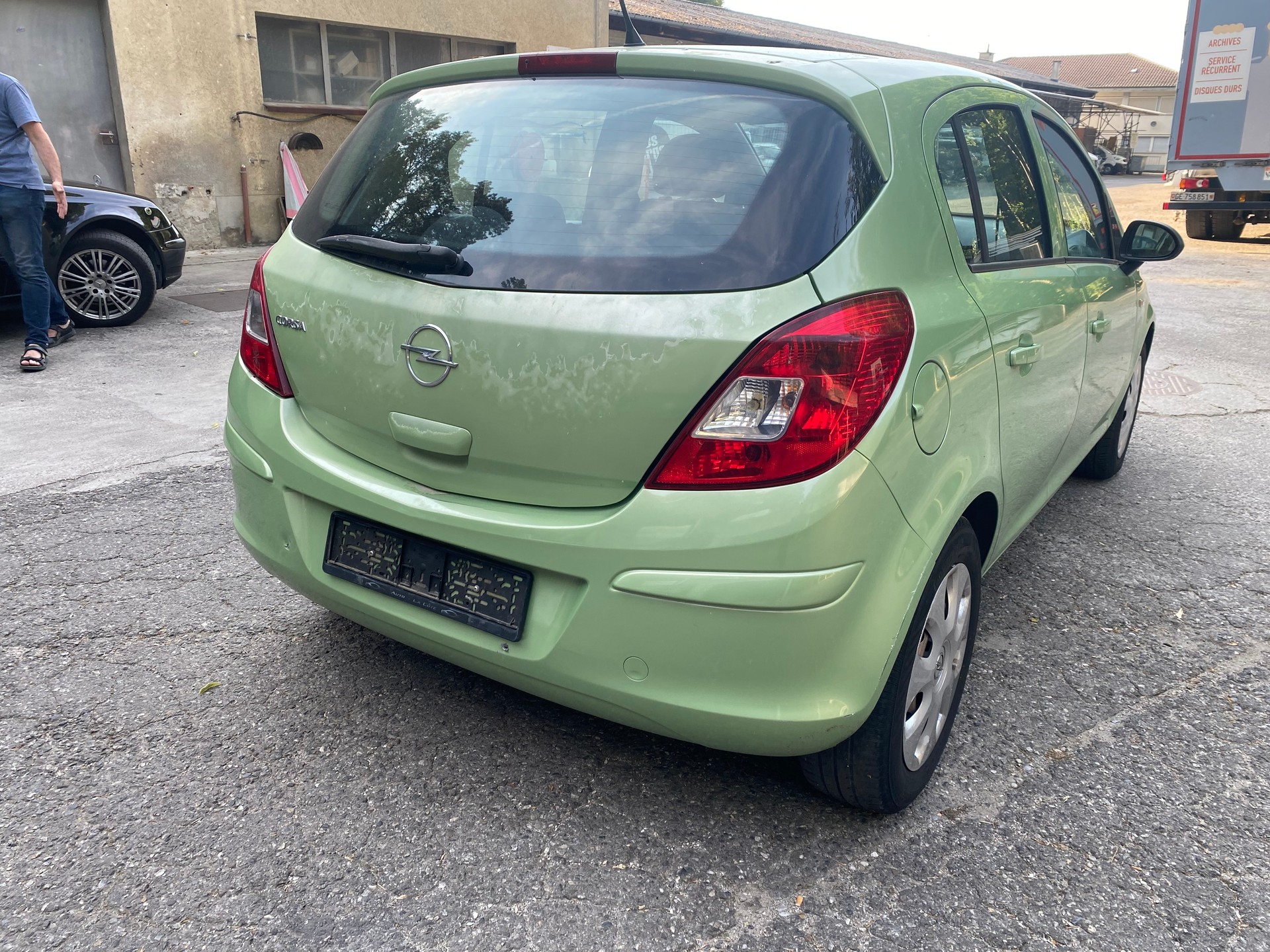 OPEL Corsa 1.2 TP Enjoy-image-2