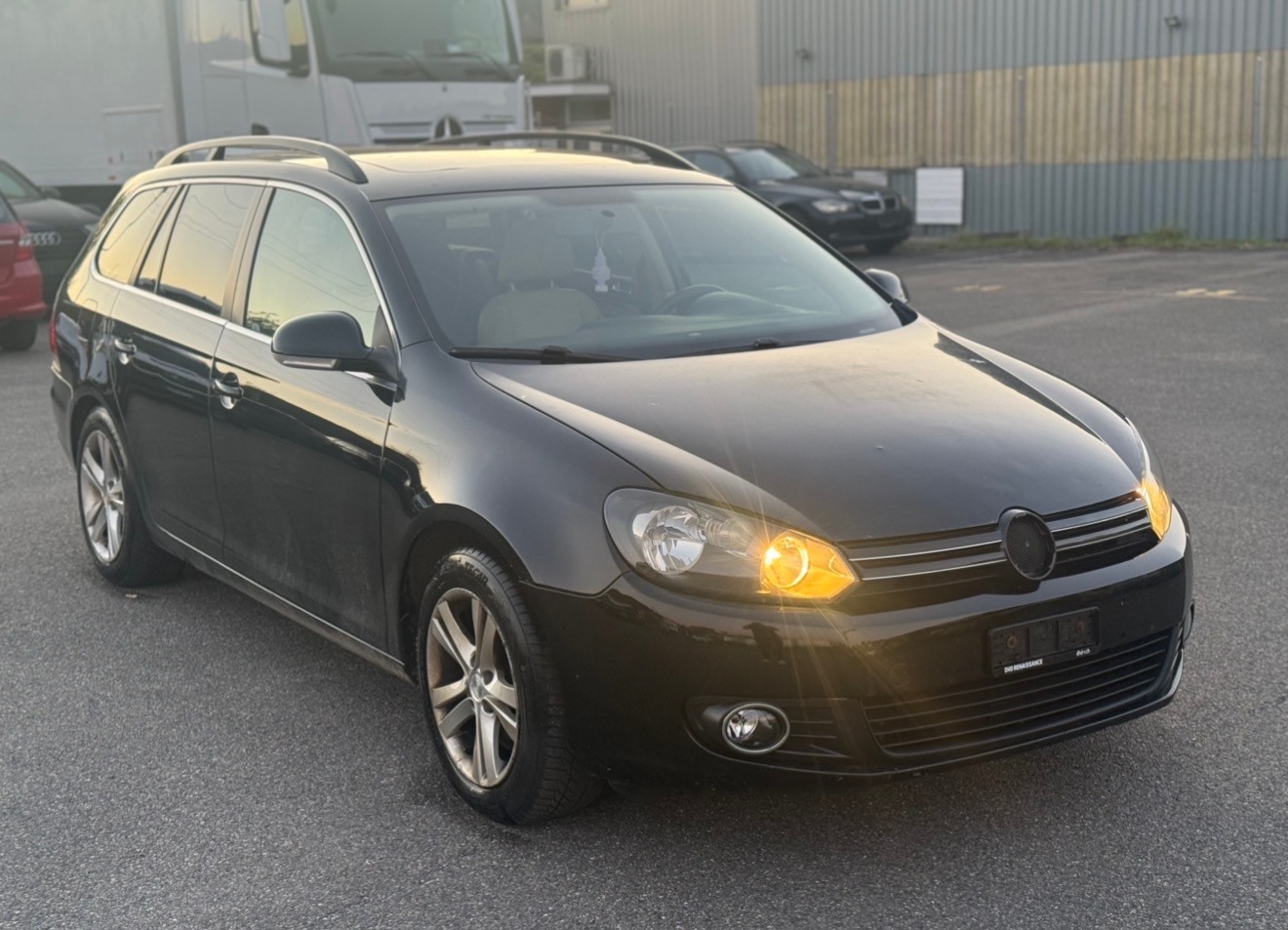 VW JETTA-image-1