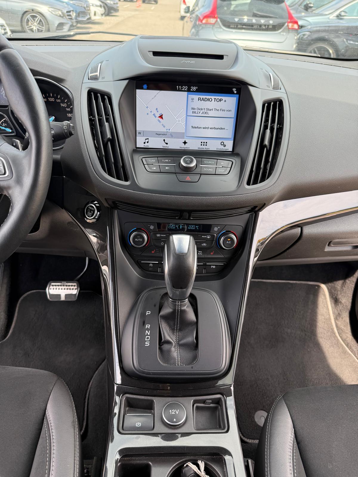 FORD Kuga 2.0 TDCi 180 ST-Line FPS-image-11