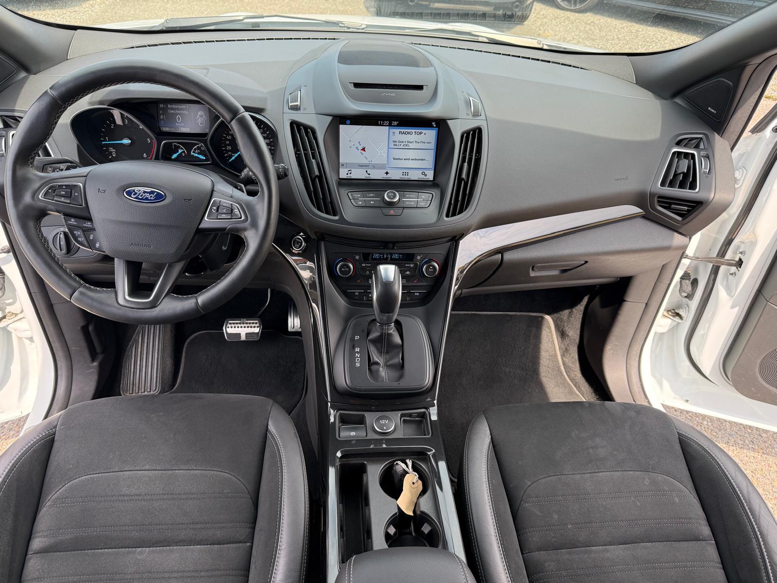 FORD Kuga 2.0 TDCi 180 ST-Line FPS-image-9