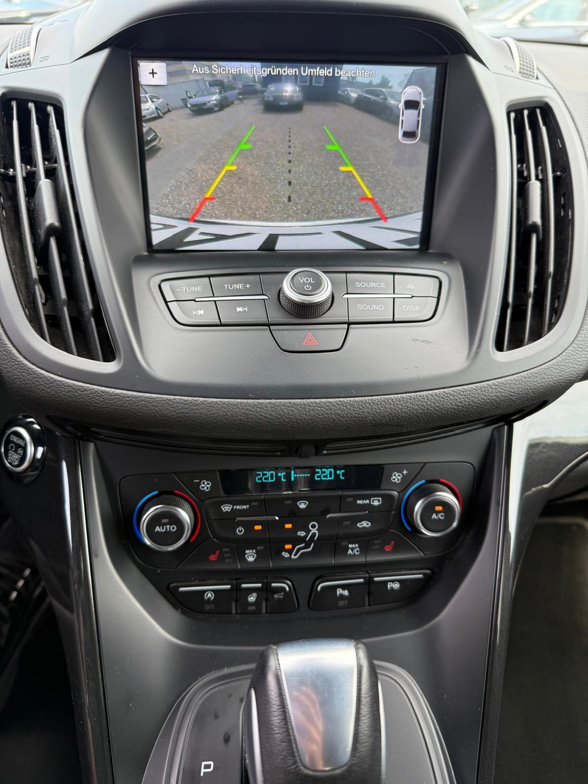 FORD Kuga 2.0 TDCi 180 ST-Line FPS-image-12