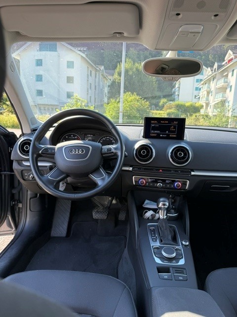 AUDI 1.4 T FSI ultra Attract. S-Tr-image-5