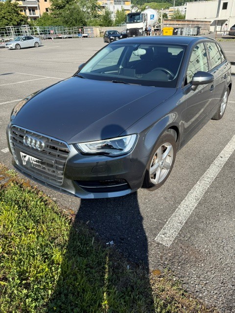 AUDI 1.4 T FSI ultra Attract. S-Tr-image-0