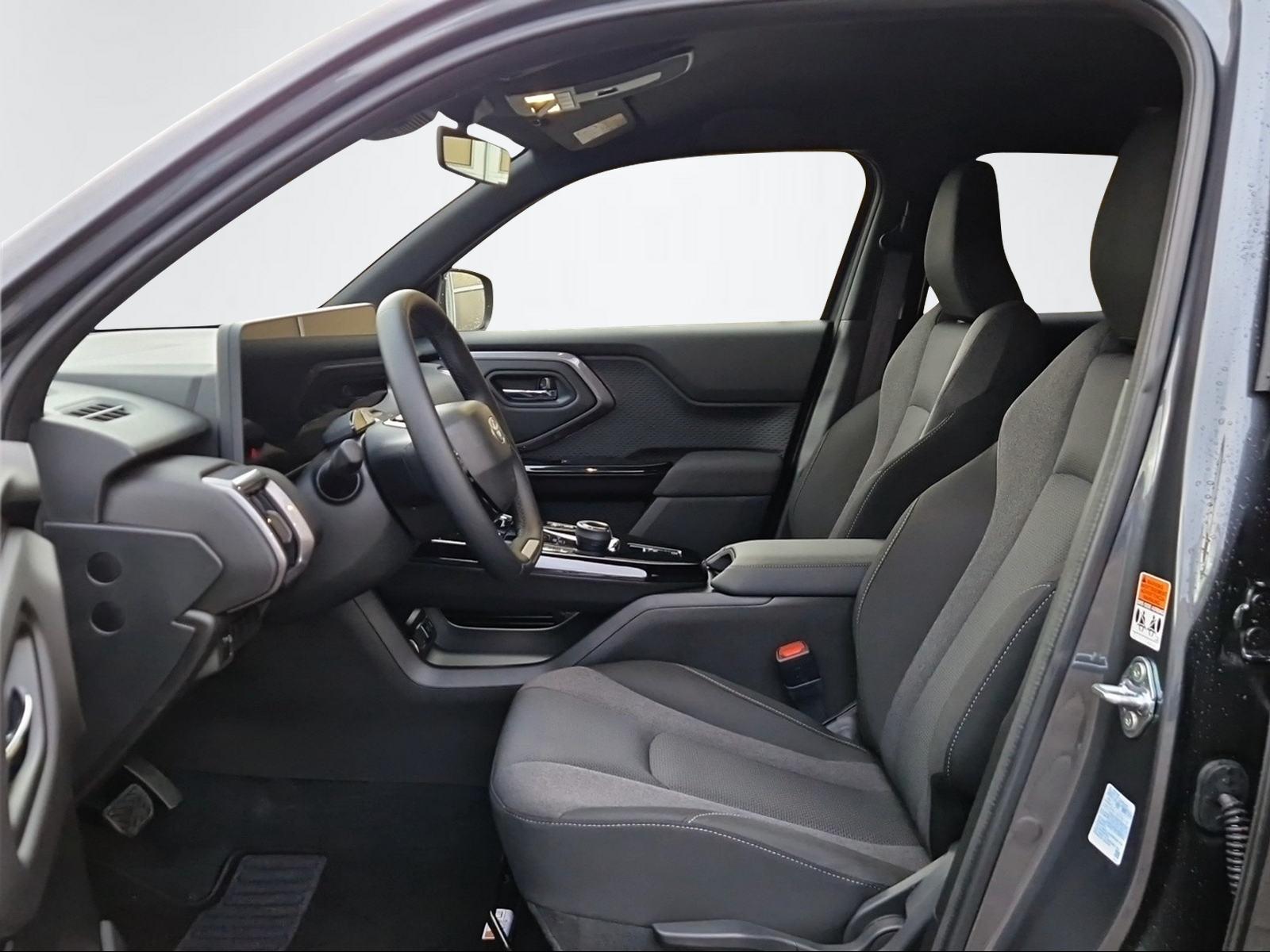 TOYOTA Urban Cruiser Comfort-image-2