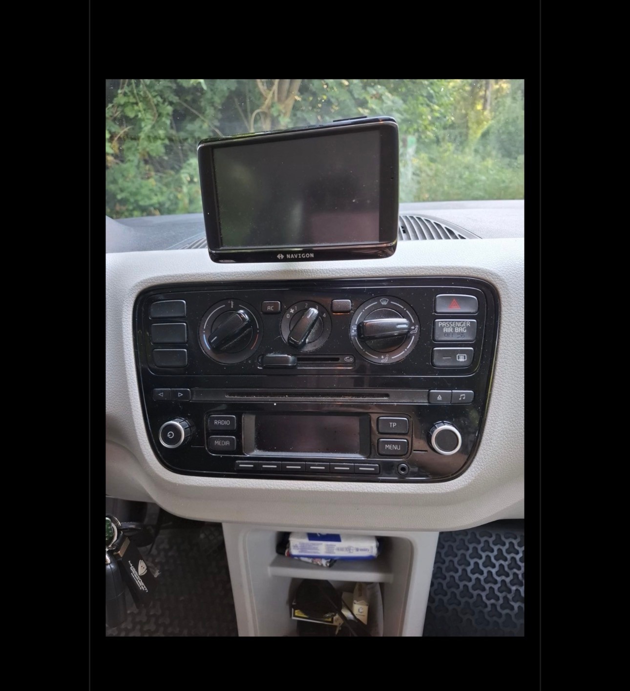 VW Up 1.0 move up-image-1