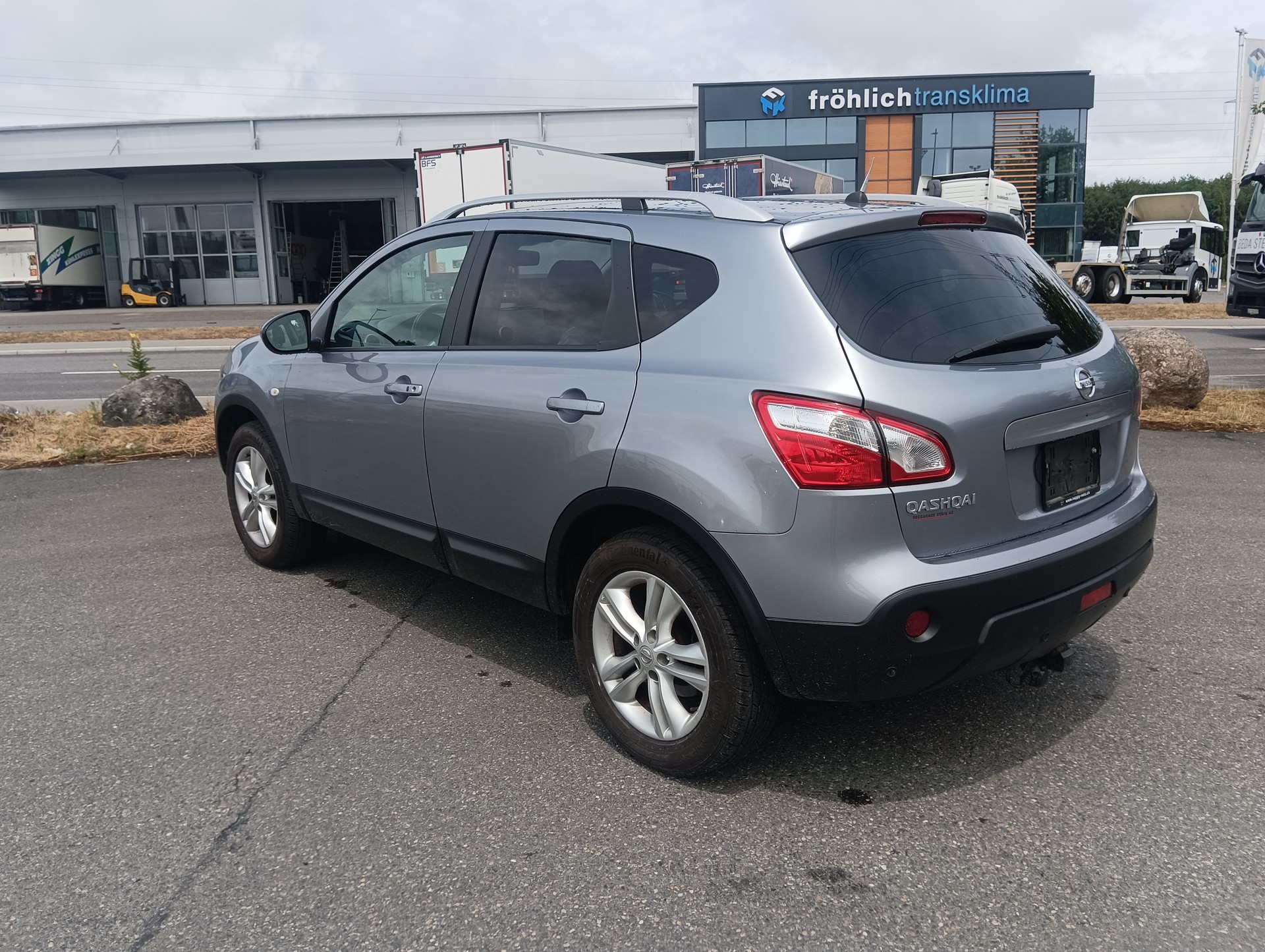 NISSAN Qashqai 2.0 4WD tekna XTronic CVT-image-2