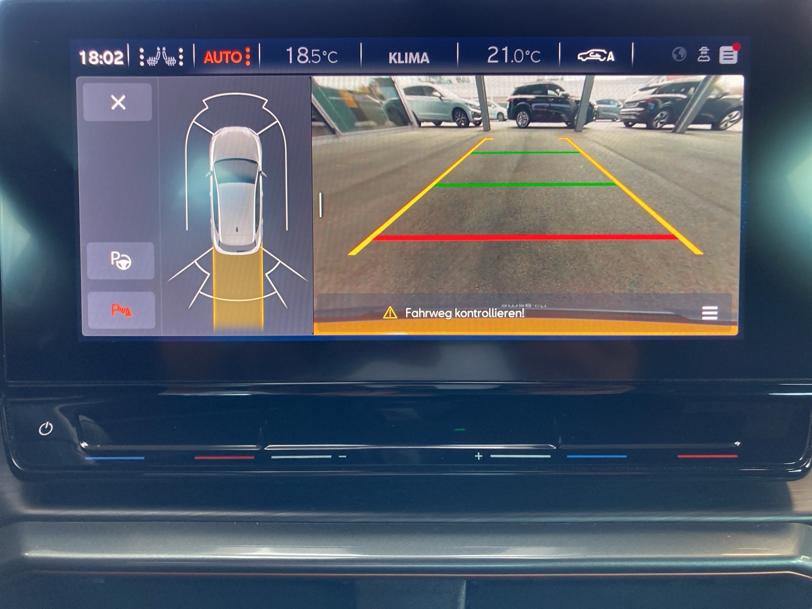 CUPRA LEON VZ 2.0 TSI DSG-image-14