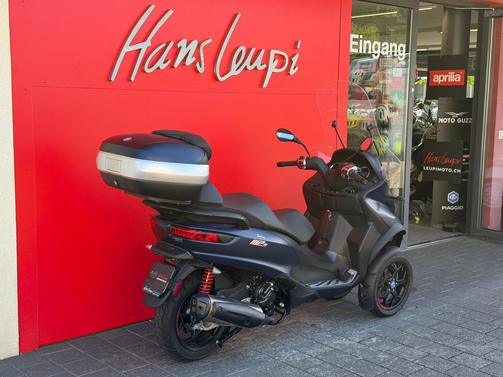 PIAGGIO MP3 500 Sport Advanced ABS/ASR-showroom-element-2