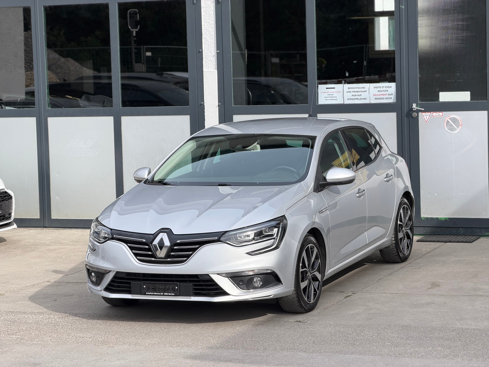 RENAULT Mégane 1.3 16V Turbo Intens EDC-image-1