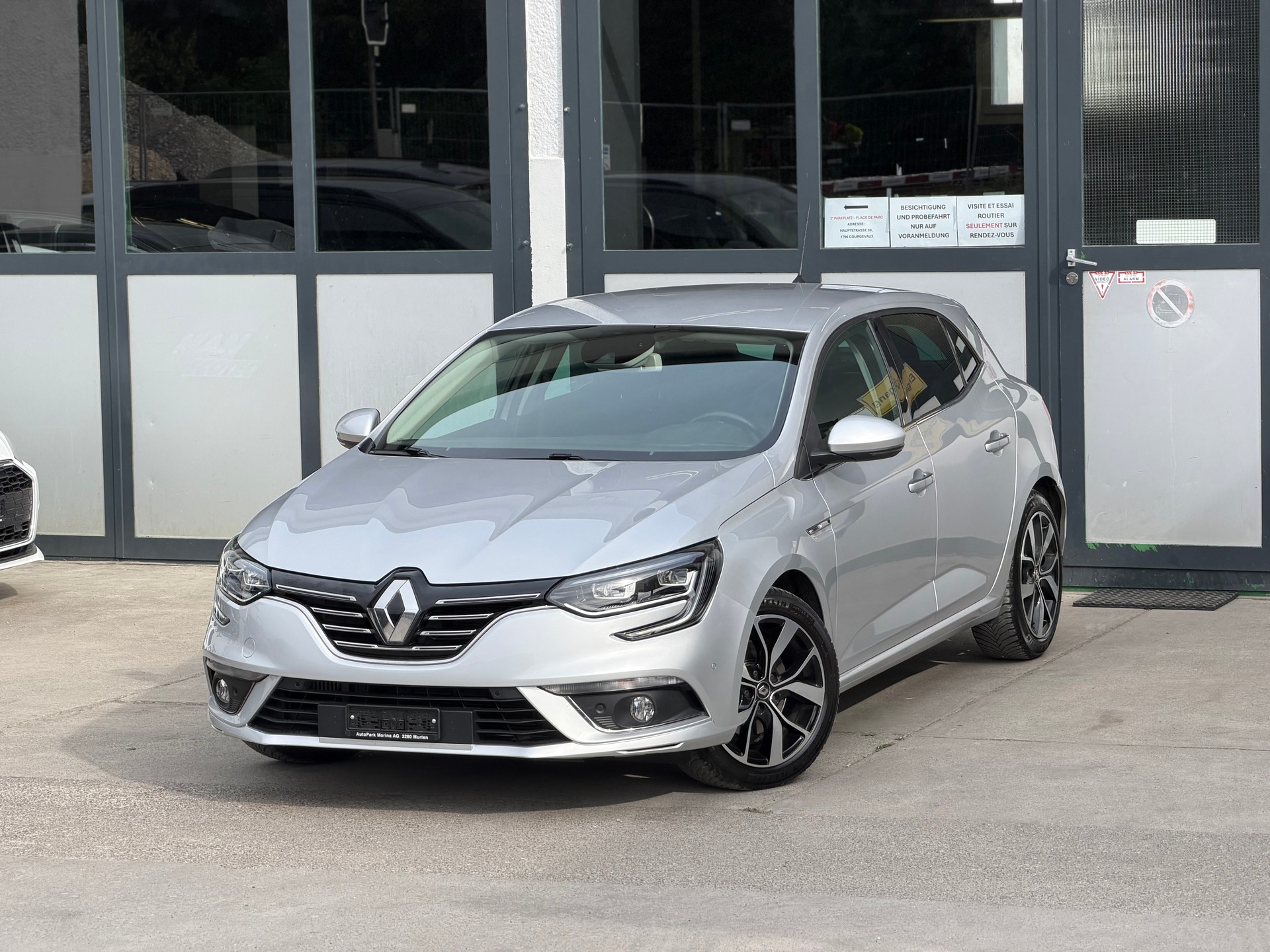 RENAULT Mégane 1.3 16V Turbo Intens EDC-image-0