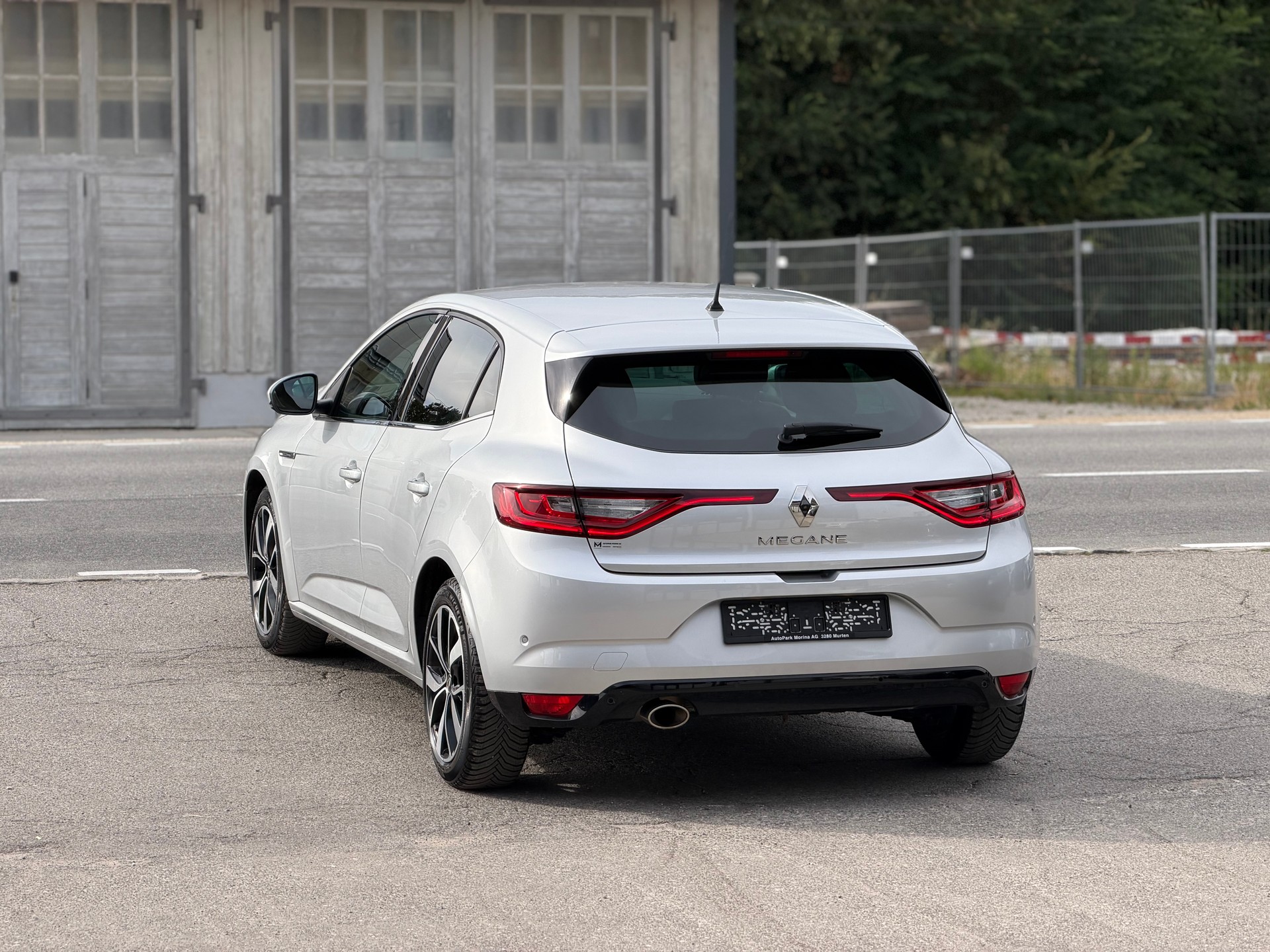 RENAULT Mégane 1.3 16V Turbo Intens EDC-image-6
