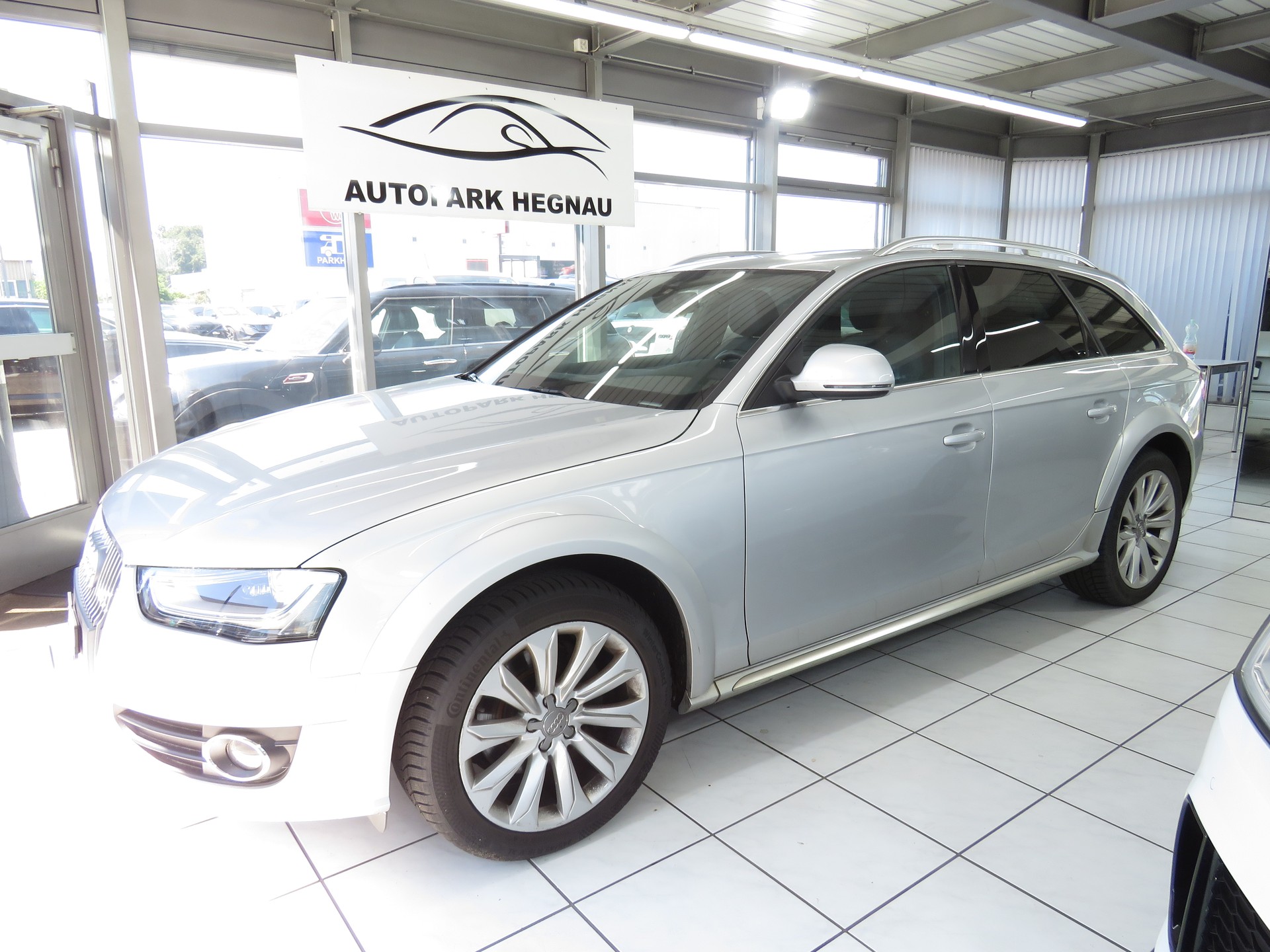 AUDI A4 allroad 3.0 TDI Quattro S-tronic (Automat) Fixpreis !!!-image-0