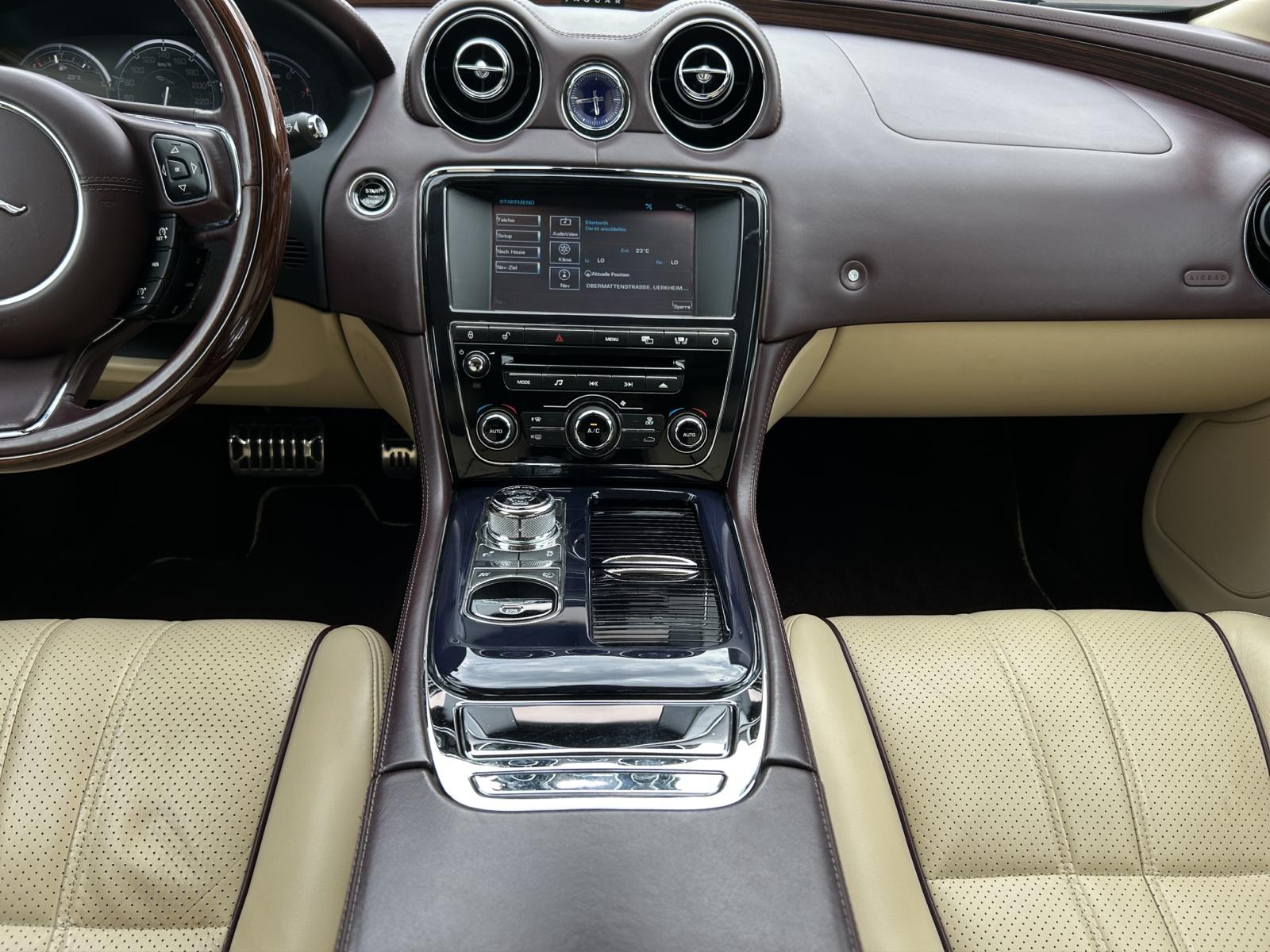 JAGUAR XJ LWB 5.0 V8 S/C Supersport Automatic-image-16