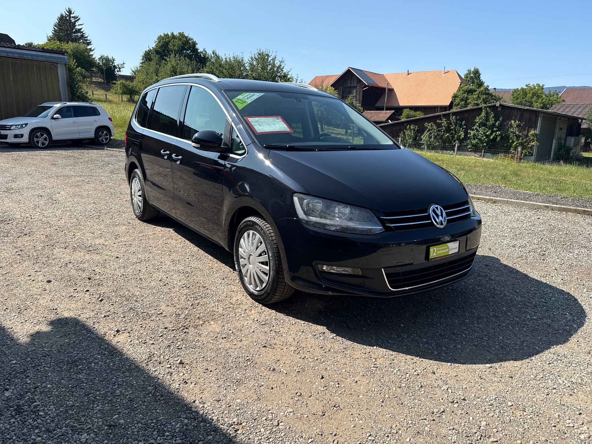 VW Sharan 2.0 TDI BMT Design 4Motion-image-2