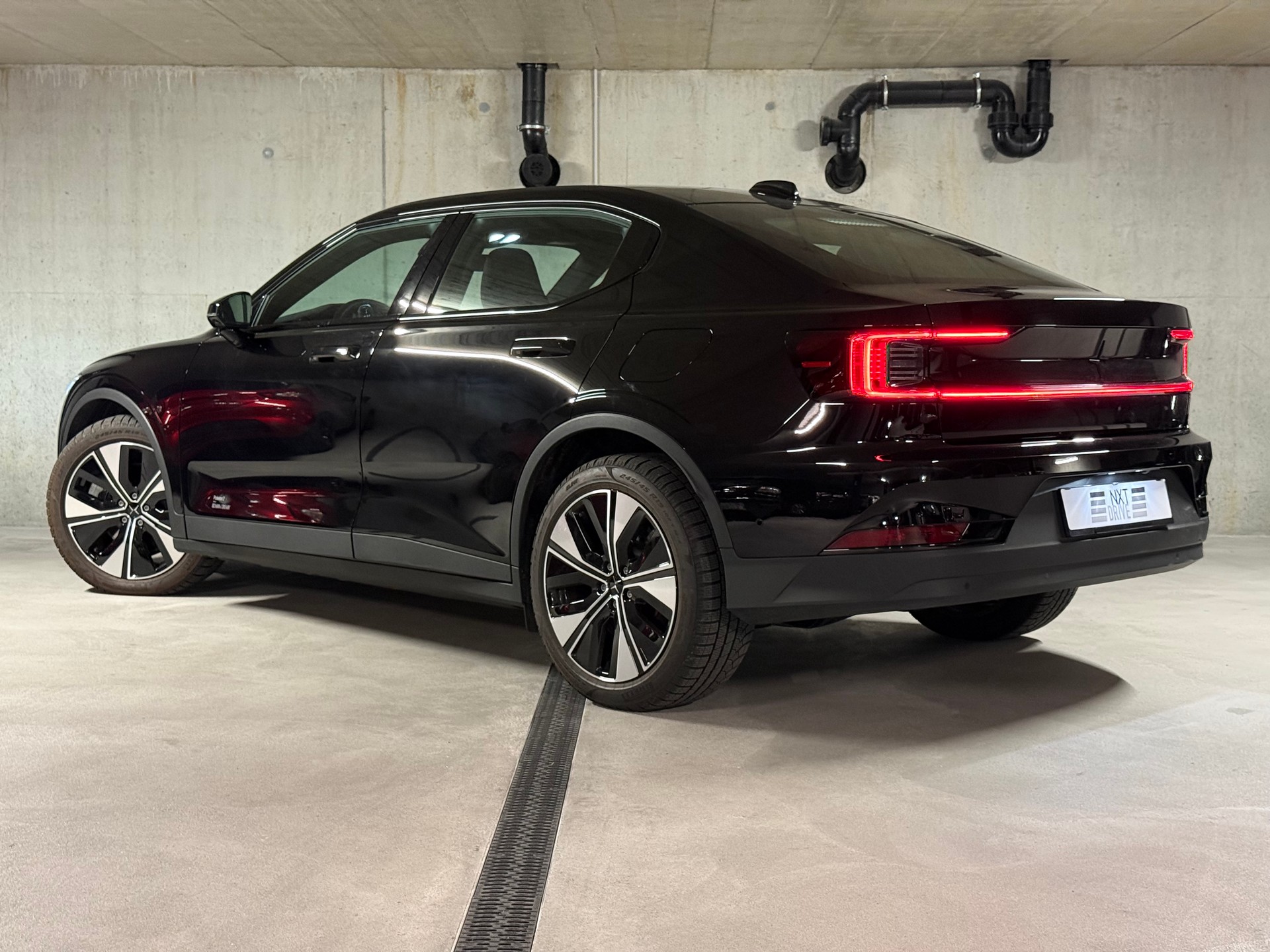 POLESTAR Polestar 2 Long Range Dual Plus Pack 82 kWh-image-4