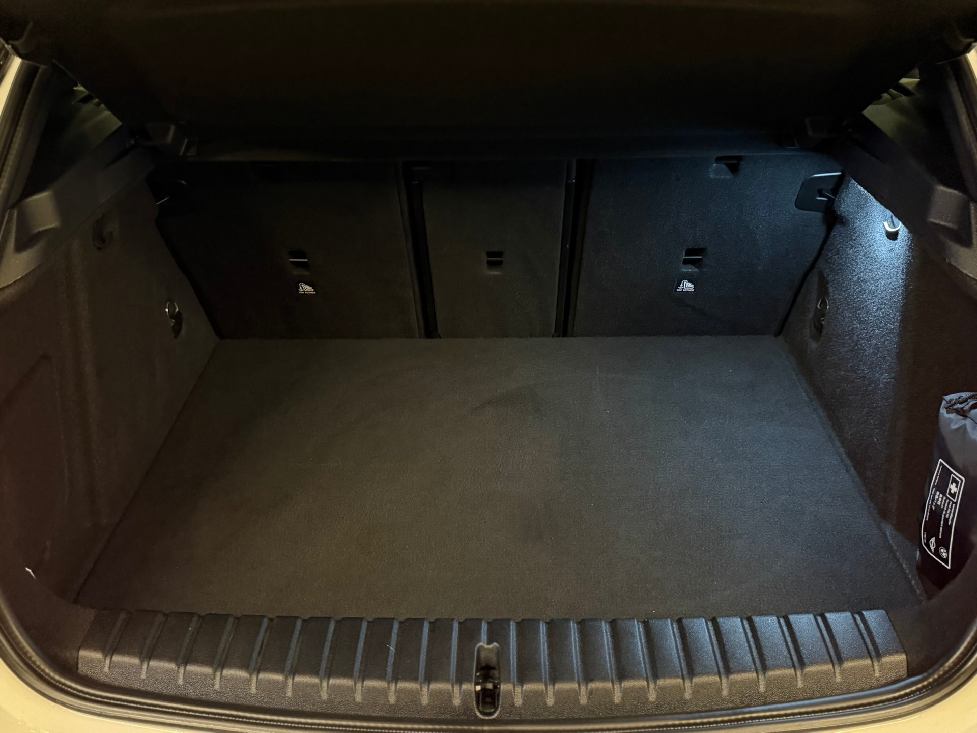 BMW 120d xDrive Steptronic Pure M Sport-image-7