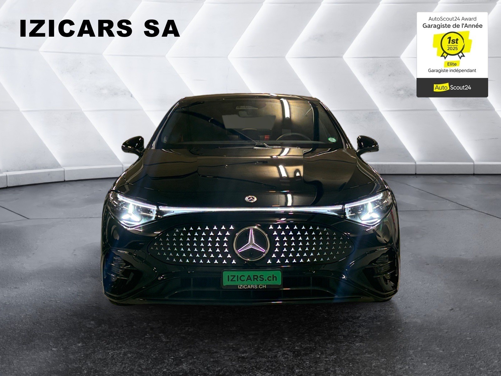 MERCEDES-BENZ CLA 350 4 Matic 85 kWh EQ-showroom-element-2