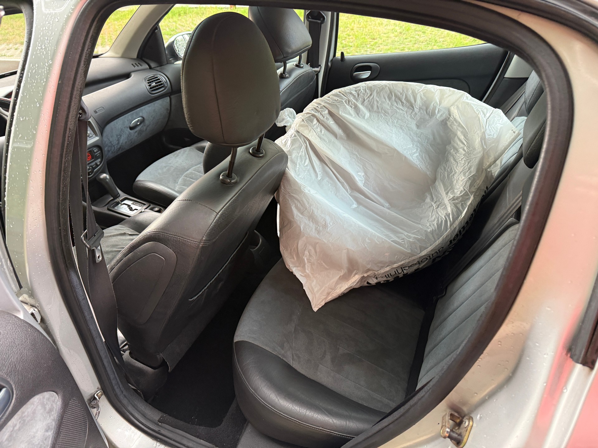 PEUGEOT 206 1.6 16V Black&Silver-image-11