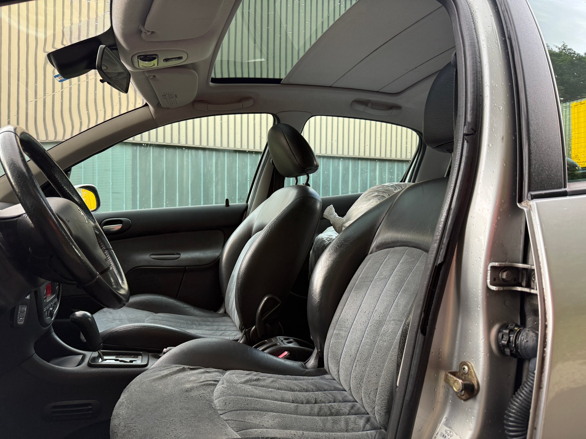 PEUGEOT 206 1.6 16V Black&Silver-image-10